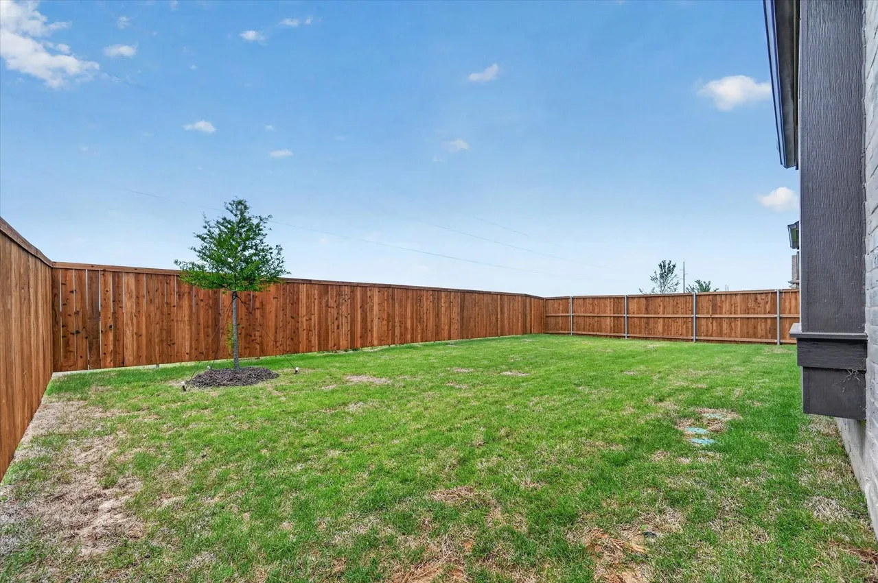 Single Family Residence For Sale in Grayson County , 3610 River Creek Trail, Sherman, Texas 75092, 3 Bedroom, 2 Bathroom, 2 Garage spaces, 1,686 Sqft, built in 2026, New Construction - Incomplete, mls#21144234, Real Estate Agent in Sherman, Homes For Sale in Grayson county, Homes For Sale in Sherman, Realtor in Sherman Texas, Real Estate Brokerage Independent Realty Texas, Luminita Cordes Realtor