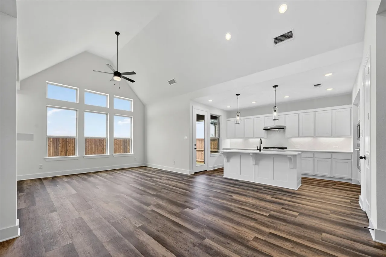 Single Family Residence For Sale in Grayson County , 3610 River Creek Trail, Sherman, Texas 75092, 3 Bedroom, 2 Bathroom, 2 Garage spaces, 1,686 Sqft, built in 2026, New Construction - Incomplete, mls#21144234, Real Estate Agent in Sherman, Homes For Sale in Grayson county, Homes For Sale in Sherman, Realtor in Sherman Texas, Real Estate Brokerage Independent Realty Texas, Luminita Cordes Realtor
