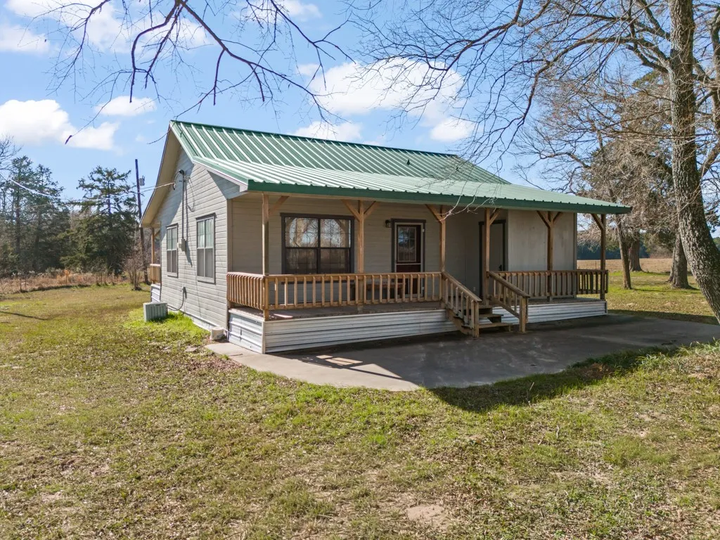 Ranch For Sale in Wood County , 255 CR 4645, Winnsboro, Texas 75494, 0, 0, Garage spaces, 0 Sqft, built in 2008, Price $945,000, mls#21145874, Real Estate Agent in Winnsboro, Homes For Sale in Wood county, Homes For Sale in Winnsboro, Realtor in Winnsboro Texas, Real Estate Brokerage Independent Realty Texas, Luminita Cordes Realtor