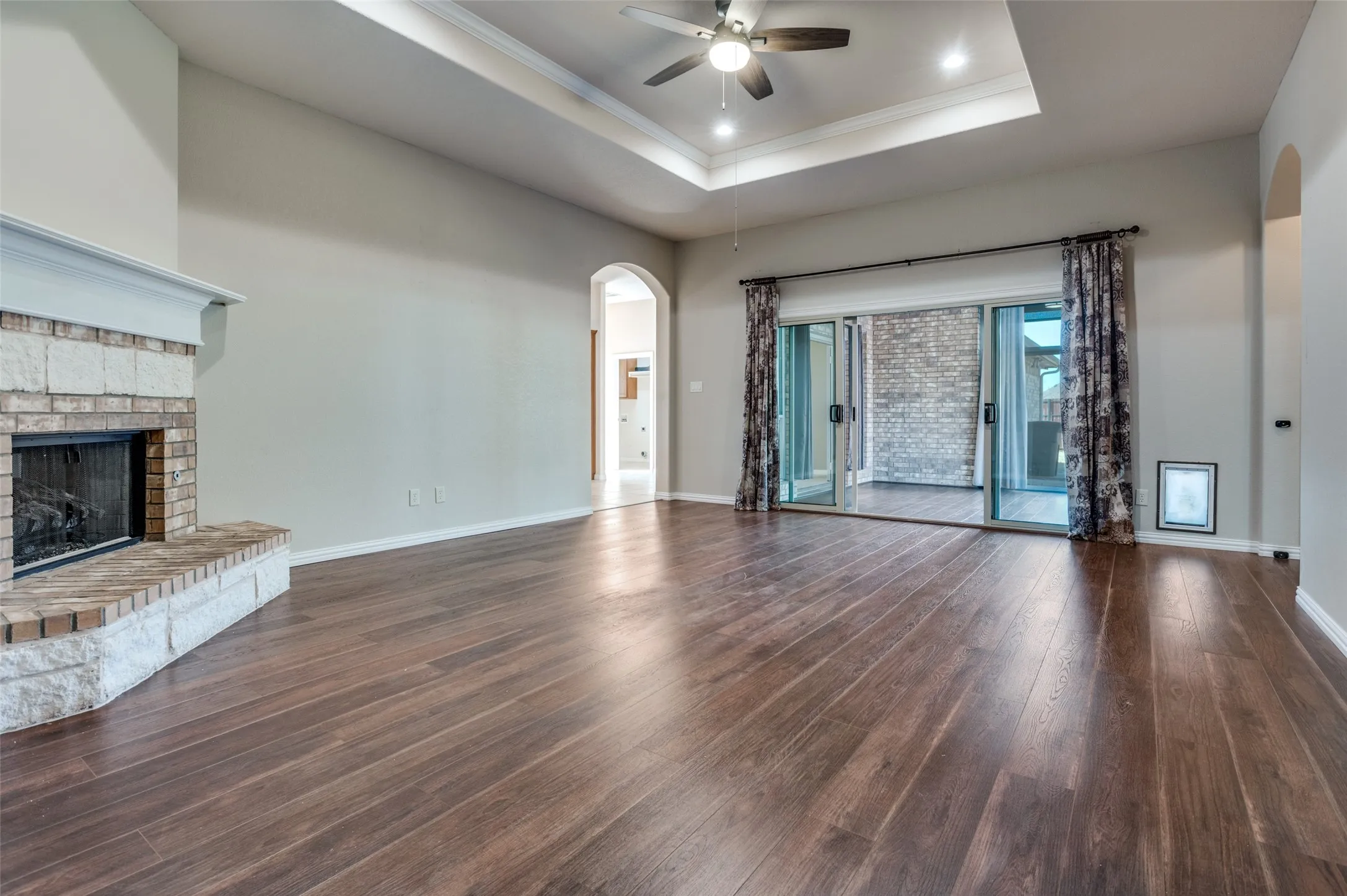 Single Family Residence For Sale in Tarrant County , 140 Big Willow Court, Saginaw, Texas 76179, 4 Bedrooms, 2 Bathrooms, 2 Garage spaces, 2,192 Sqft, built in 2007, Price $398,000, mls#21144715, Real Estate Agent in Saginaw, Homes For Sale in Tarrant county, Homes For Sale in Saginaw, Realtor in Saginaw Texas, Real Estate Brokerage Independent Realty Texas, Luminita Cordes Realtor