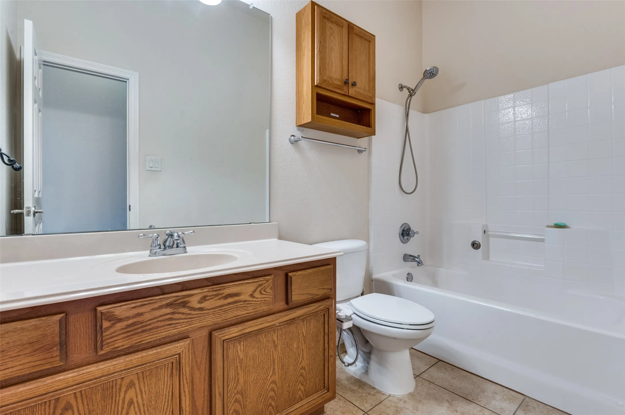 Single Family Residence For Sale in Tarrant County , 140 Big Willow Court, Saginaw, Texas 76179, 4 Bedrooms, 2 Bathrooms, 2 Garage spaces, 2,192 Sqft, built in 2007, Price $398,000, mls#21144715, Real Estate Agent in Saginaw, Homes For Sale in Tarrant county, Homes For Sale in Saginaw, Realtor in Saginaw Texas, Real Estate Brokerage Independent Realty Texas, Luminita Cordes Realtor