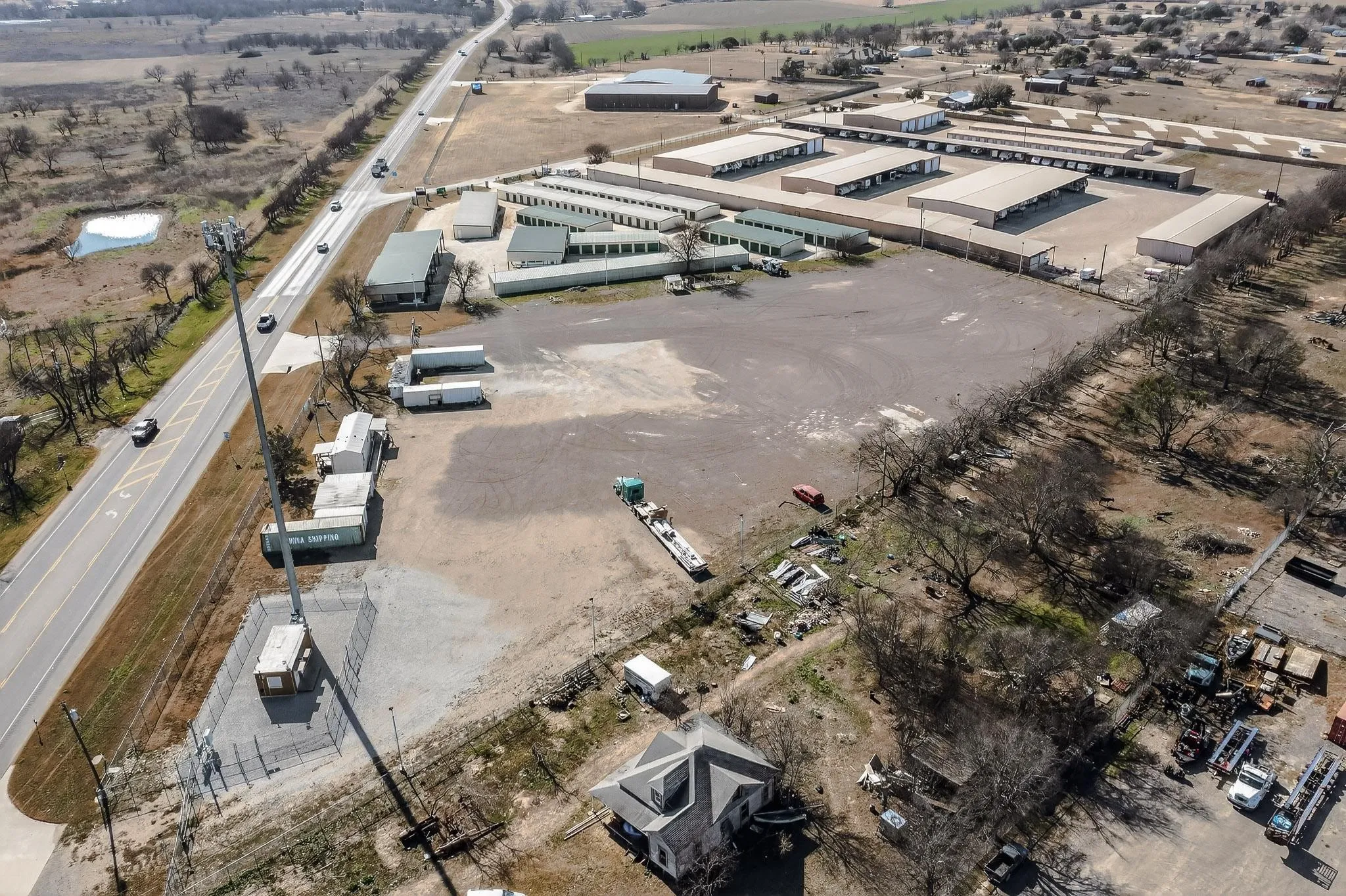 Industrial For Rent in Johnson County , 3228 S Highway 174, Cleburne, Texas 76033, 0, 0, Garage spaces, 0 Sqft, built in 2017, Preowned, mls#21144961, Real Estate Agent in Cleburne, Homes For Rent in Johnson county, Homes For Rent in Cleburne, Realtor in Cleburne Texas, Real Estate Brokerage Independent Realty Texas, Luminita Cordes Realtor