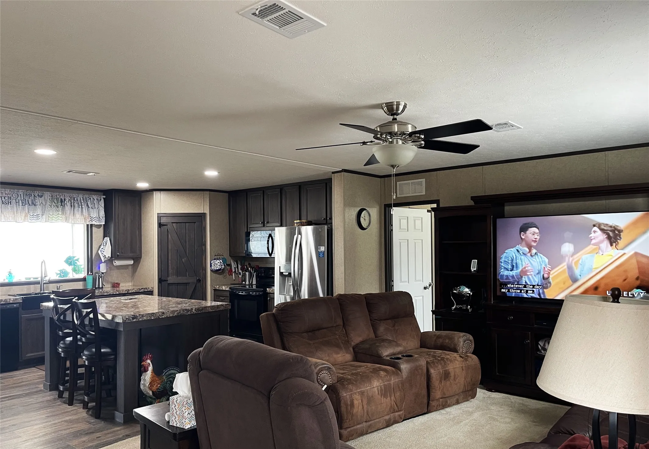 Manufactured Home For Sale in Freestone County , 351 Club Lake Rd, Gate 2, Teague, Texas 75860, 3 Bedroom, 2 Bathroom, Garage spaces, 1,456 Sqft, built in 2019, mls#21145236, Real Estate Agent in Teague, Homes For Sale in Freestone county, Homes For Sale in Teague, Realtor in Teague Texas, Real Estate Brokerage Independent Realty Texas, Luminita Cordes Realtor