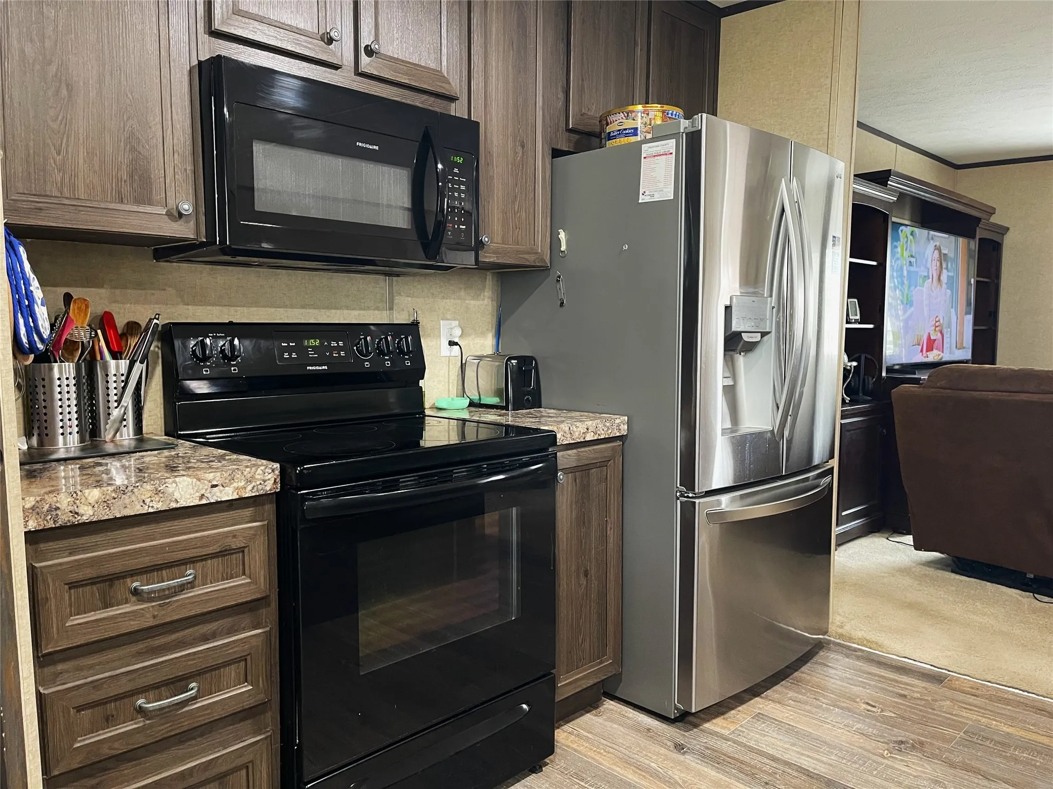 Manufactured Home For Sale in Freestone County , 351 Club Lake Rd, Gate 2, Teague, Texas 75860, 3 Bedroom, 2 Bathroom, Garage spaces, 1,456 Sqft, built in 2019, mls#21145236, Real Estate Agent in Teague, Homes For Sale in Freestone county, Homes For Sale in Teague, Realtor in Teague Texas, Real Estate Brokerage Independent Realty Texas, Luminita Cordes Realtor