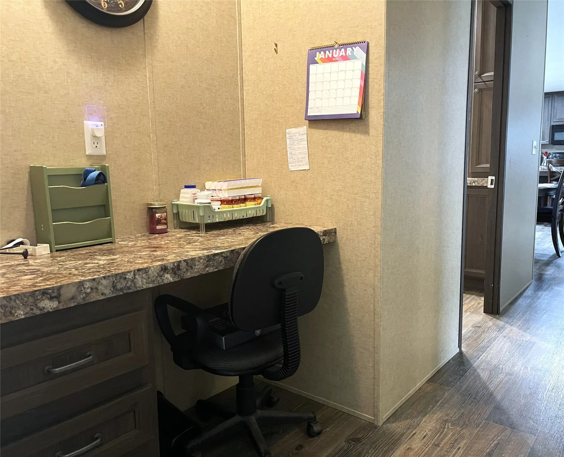 Manufactured Home For Sale in Freestone County , 351 Club Lake Rd, Gate 2, Teague, Texas 75860, 3 Bedroom, 2 Bathroom, Garage spaces, 1,456 Sqft, built in 2019, mls#21145236, Real Estate Agent in Teague, Homes For Sale in Freestone county, Homes For Sale in Teague, Realtor in Teague Texas, Real Estate Brokerage Independent Realty Texas, Luminita Cordes Realtor