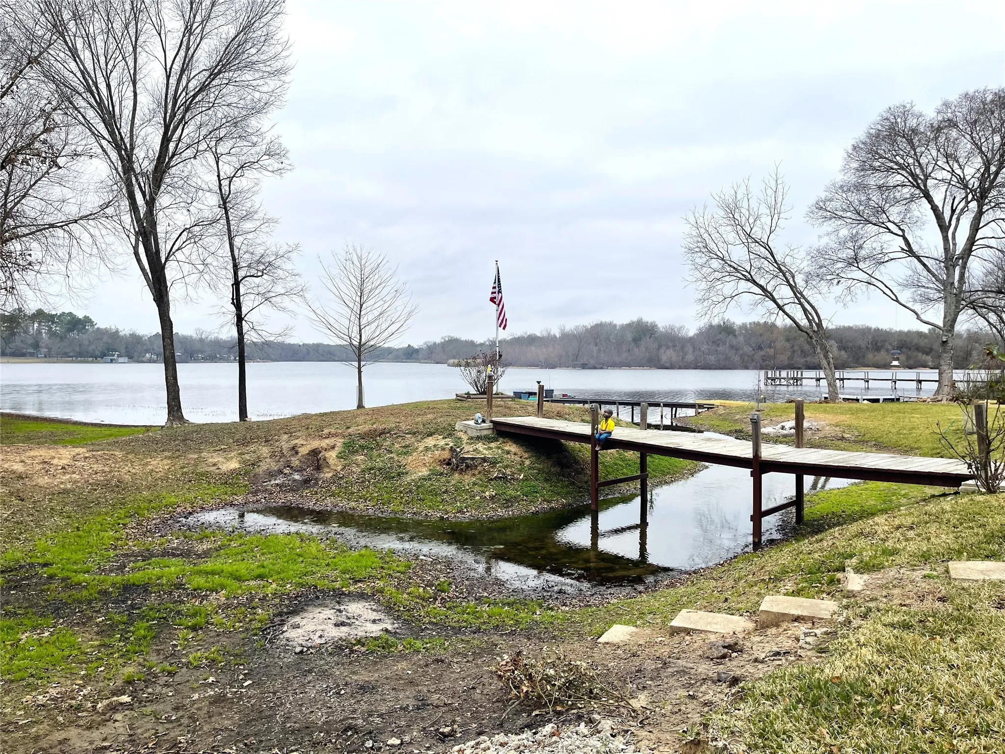 Manufactured Home For Sale in Freestone County , 351 Club Lake Rd, Gate 2, Teague, Texas 75860, 3 Bedroom, 2 Bathroom, Garage spaces, 1,456 Sqft, built in 2019, mls#21145236, Real Estate Agent in Teague, Homes For Sale in Freestone county, Homes For Sale in Teague, Realtor in Teague Texas, Real Estate Brokerage Independent Realty Texas, Luminita Cordes Realtor