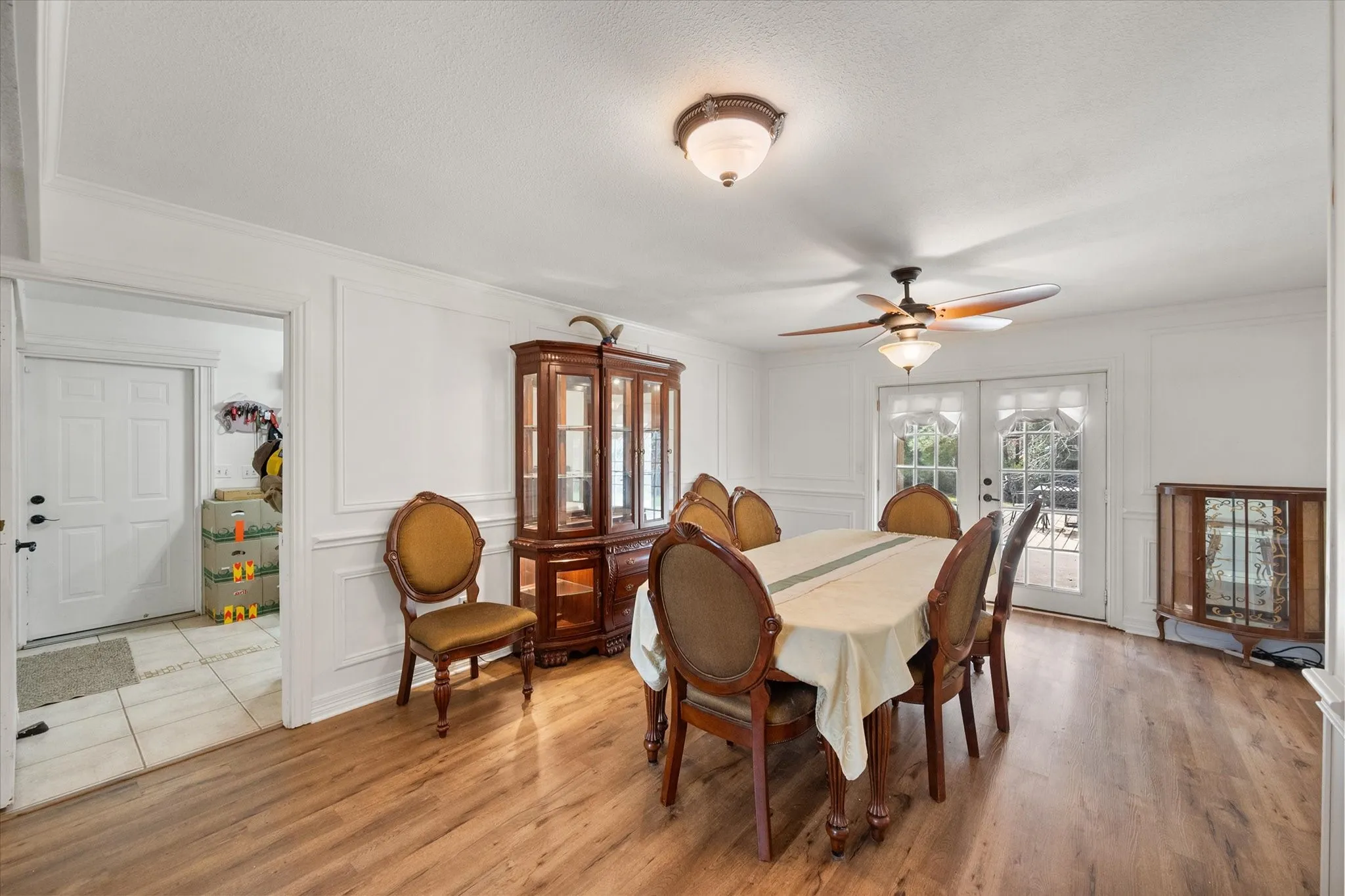 Single Family Residence For Sale in Leon County , 6951 E County Road 315, Buffalo, Texas 75831, 4 Bedroom, 3 Bathroom, 2 Garage spaces, 3,336 Sqft, built in 1982, Preowned, mls#21146080, Real Estate Agent in Buffalo, Homes For Sale in Leon county, Homes For Sale in Buffalo, Realtor in Buffalo Texas, Real Estate Brokerage Independent Realty Texas, Luminita Cordes Realtor
