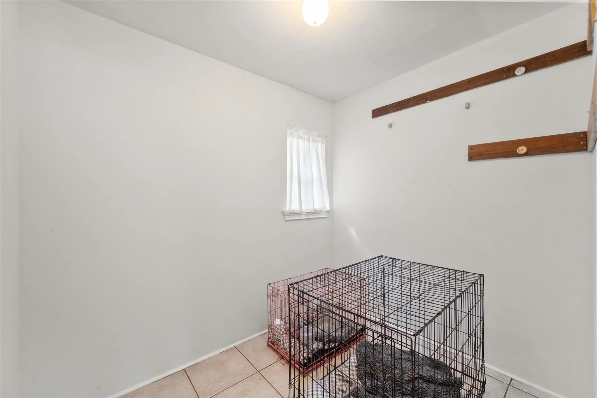 storage room attached to Primary