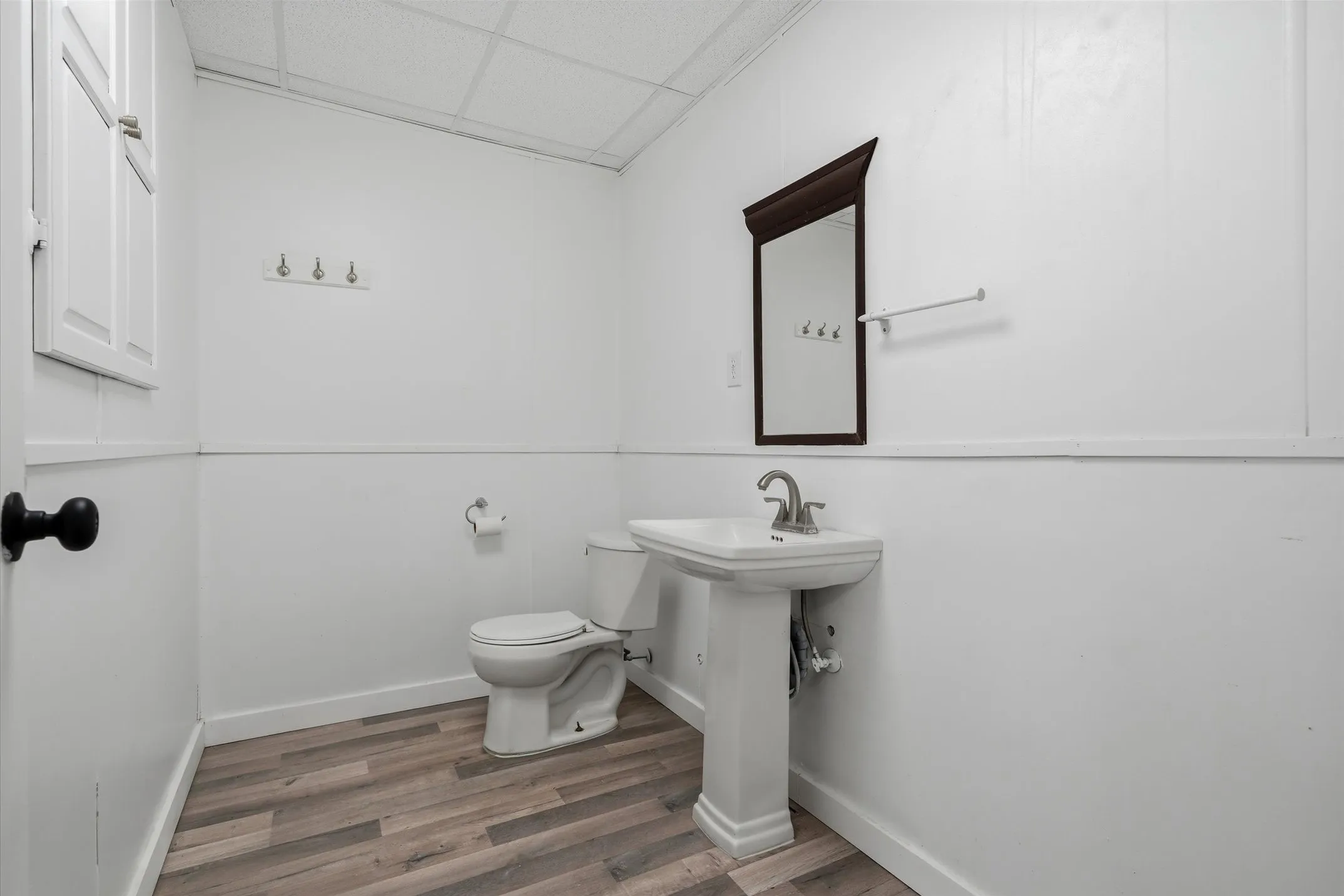 Office For Sale in Kaufman County , 9474 HWY 175, Kemp, Texas 75143, 0, 0, Garage spaces, 20,568 Sqft, built in 1990, Preowned, mls#21146136, Real Estate Agent in Kemp, Homes For Sale in Kaufman county, Homes For Sale in Kemp, Realtor in Kemp Texas, Real Estate Brokerage Independent Realty Texas, Luminita Cordes Realtor