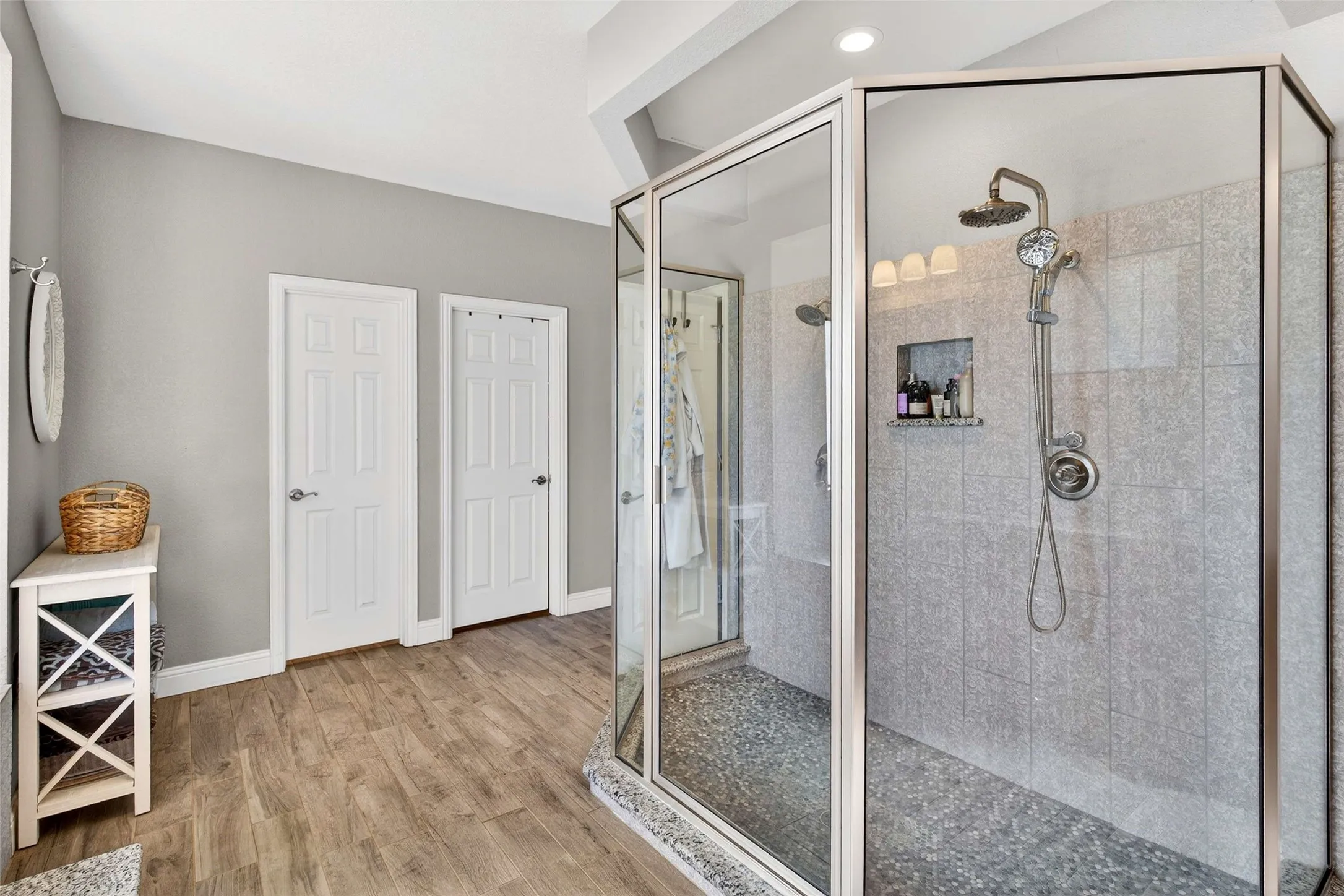 Single Family Residence For Sale in Wise County , 1081 County Road 3591, Paradise, Texas 76073, 4 Bedroom, 3 Bathroom, 2 Garage spaces, 2,742 Sqft, built in 2017, Preowned, mls#21144582, Real Estate Agent in Paradise, Homes For Sale in Wise county, Homes For Sale in Paradise, Realtor in Paradise Texas, Real Estate Brokerage Independent Realty Texas, Luminita Cordes Realtor