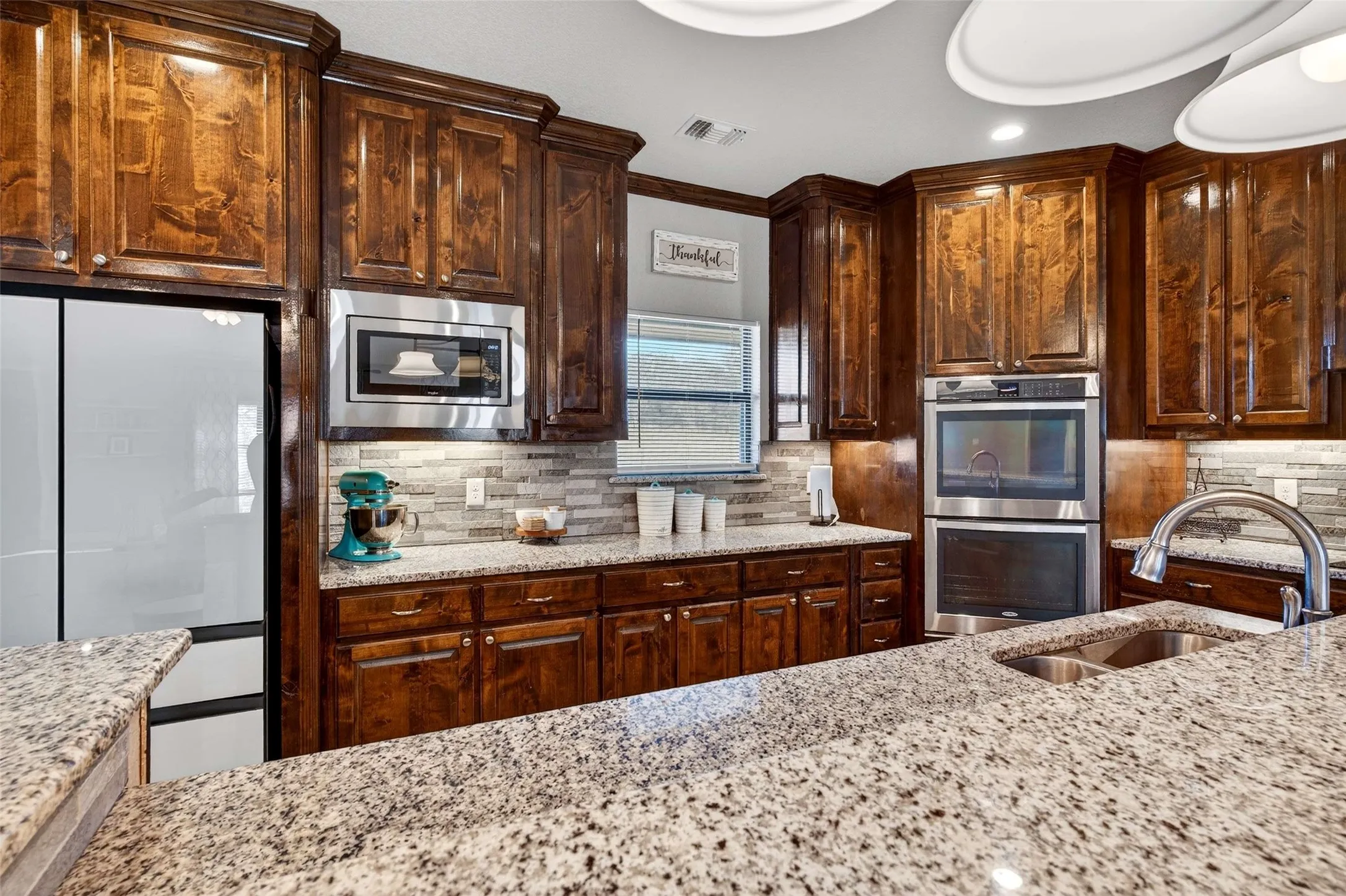 Single Family Residence For Sale in Wise County , 1081 County Road 3591, Paradise, Texas 76073, 4 Bedroom, 3 Bathroom, 2 Garage spaces, 2,742 Sqft, built in 2017, Preowned, mls#21144582, Real Estate Agent in Paradise, Homes For Sale in Wise county, Homes For Sale in Paradise, Realtor in Paradise Texas, Real Estate Brokerage Independent Realty Texas, Luminita Cordes Realtor