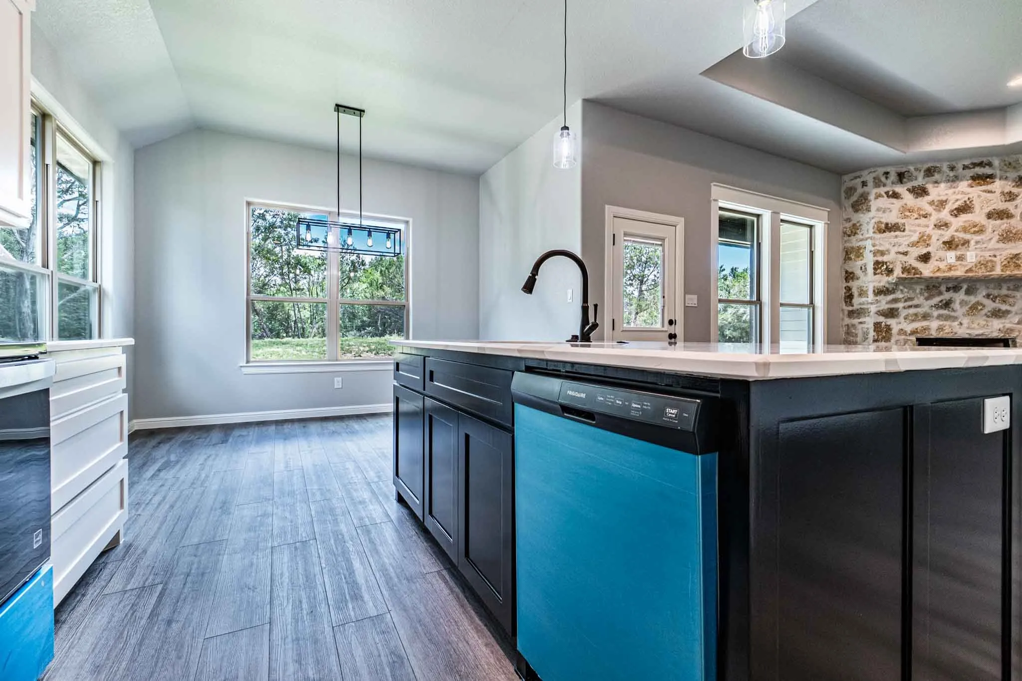 Single Family Residence For Sale in Hood County , 1509 Anaconda Trail, Granbury, Texas 76048, 4 Bedroom, 2 Bathroom, 2 Garage spaces, 1,916 Sqft, built in 2025, mls#21144547, Real Estate Agent in Granbury, Homes For Sale in Hood county, Homes For Sale in Granbury, Realtor in Granbury Texas, Real Estate Brokerage Independent Realty Texas, Luminita Cordes Realtor
