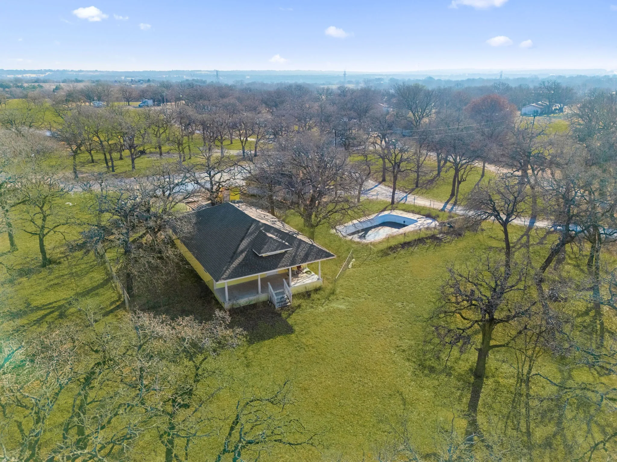 Farm For Sale in Wise County , 114 Private Road 2387, Alvord, Texas 76225, 2 Bedrooms, 2 Bathrooms, Garage spaces, 1,120 Sqft, built in 2002, Preowned, Price $1,090,000, mls#21142734, Real Estate Agent in Alvord, Homes For Sale in Wise county, Homes For Sale in Alvord, Realtor in Alvord Texas, Real Estate Brokerage Independent Realty Texas, Luminita Cordes Realtor