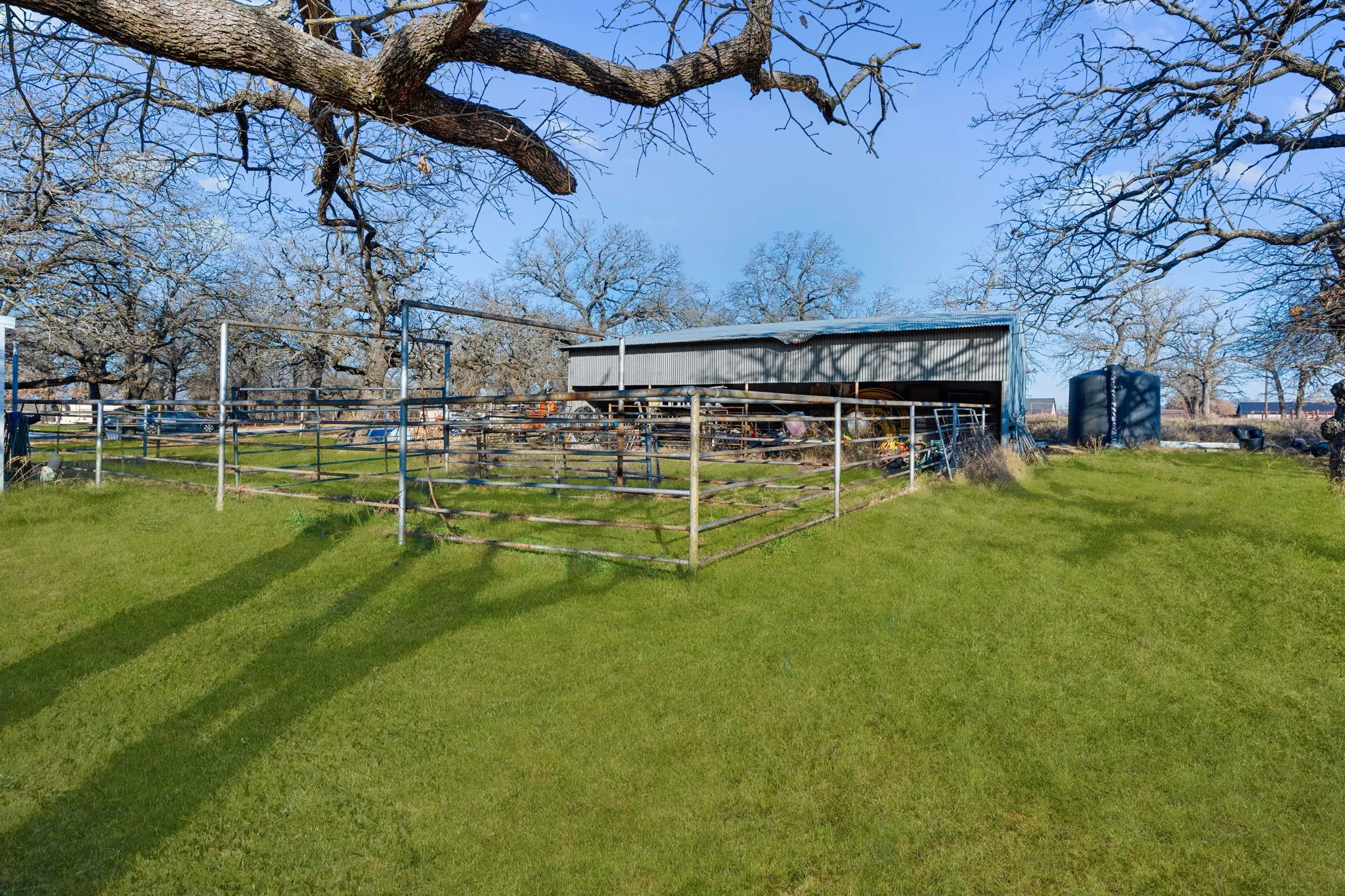 Farm For Sale in Wise County , 114 Private Road 2387, Alvord, Texas 76225, 2 Bedrooms, 2 Bathrooms, Garage spaces, 1,120 Sqft, built in 2002, Preowned, Price $1,090,000, mls#21142734, Real Estate Agent in Alvord, Homes For Sale in Wise county, Homes For Sale in Alvord, Realtor in Alvord Texas, Real Estate Brokerage Independent Realty Texas, Luminita Cordes Realtor