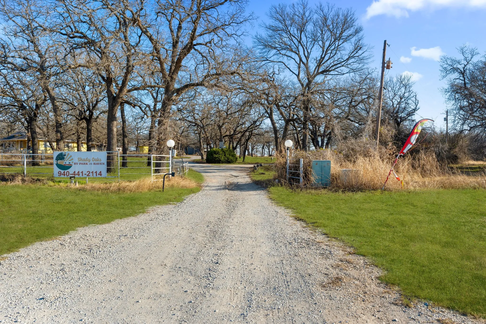 Farm For Sale in Wise County , 114 Private Road 2387, Alvord, Texas 76225, 2 Bedrooms, 2 Bathrooms, Garage spaces, 1,120 Sqft, built in 2002, Preowned, Price $1,090,000, mls#21142734, Real Estate Agent in Alvord, Homes For Sale in Wise county, Homes For Sale in Alvord, Realtor in Alvord Texas, Real Estate Brokerage Independent Realty Texas, Luminita Cordes Realtor