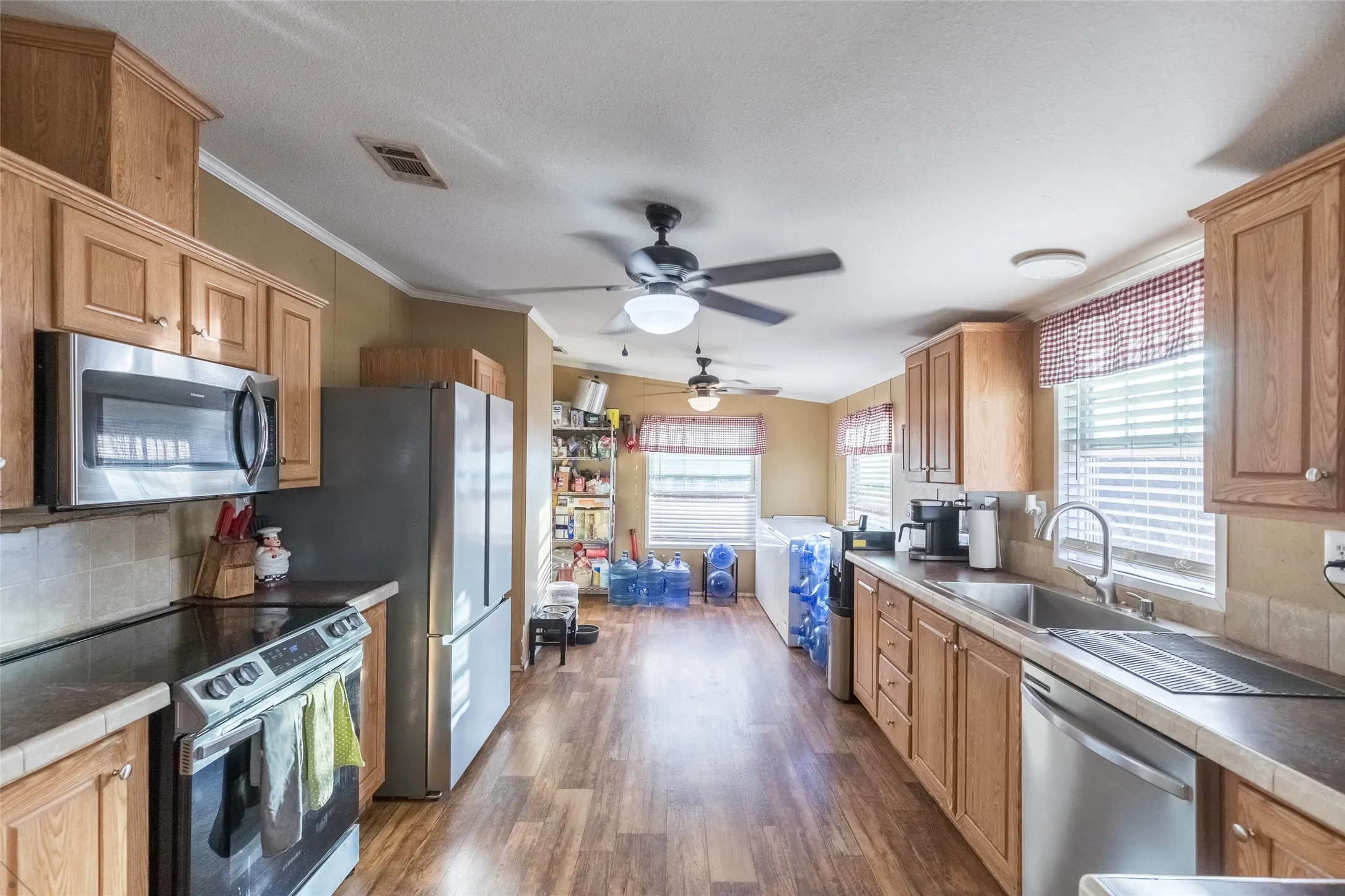 Farm For Sale in Callahan County , 6370 County Road 107, Abilene, Texas 79601, 5 Bedroom, 3 Bathroom, Garage spaces, 1,920 Sqft, built in 2013, mls#21145304, Real Estate Agent in Abilene, Homes For Sale in Callahan county, Homes For Sale in Abilene, Realtor in Abilene Texas, Real Estate Brokerage Independent Realty Texas, Luminita Cordes Realtor