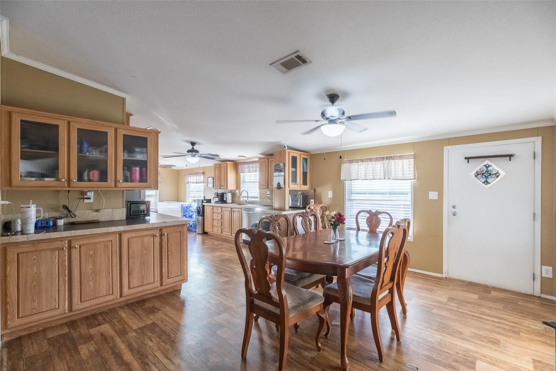 Farm For Sale in Callahan County , 6370 County Road 107, Abilene, Texas 79601, 5 Bedroom, 3 Bathroom, Garage spaces, 1,920 Sqft, built in 2013, mls#21145304, Real Estate Agent in Abilene, Homes For Sale in Callahan county, Homes For Sale in Abilene, Realtor in Abilene Texas, Real Estate Brokerage Independent Realty Texas, Luminita Cordes Realtor