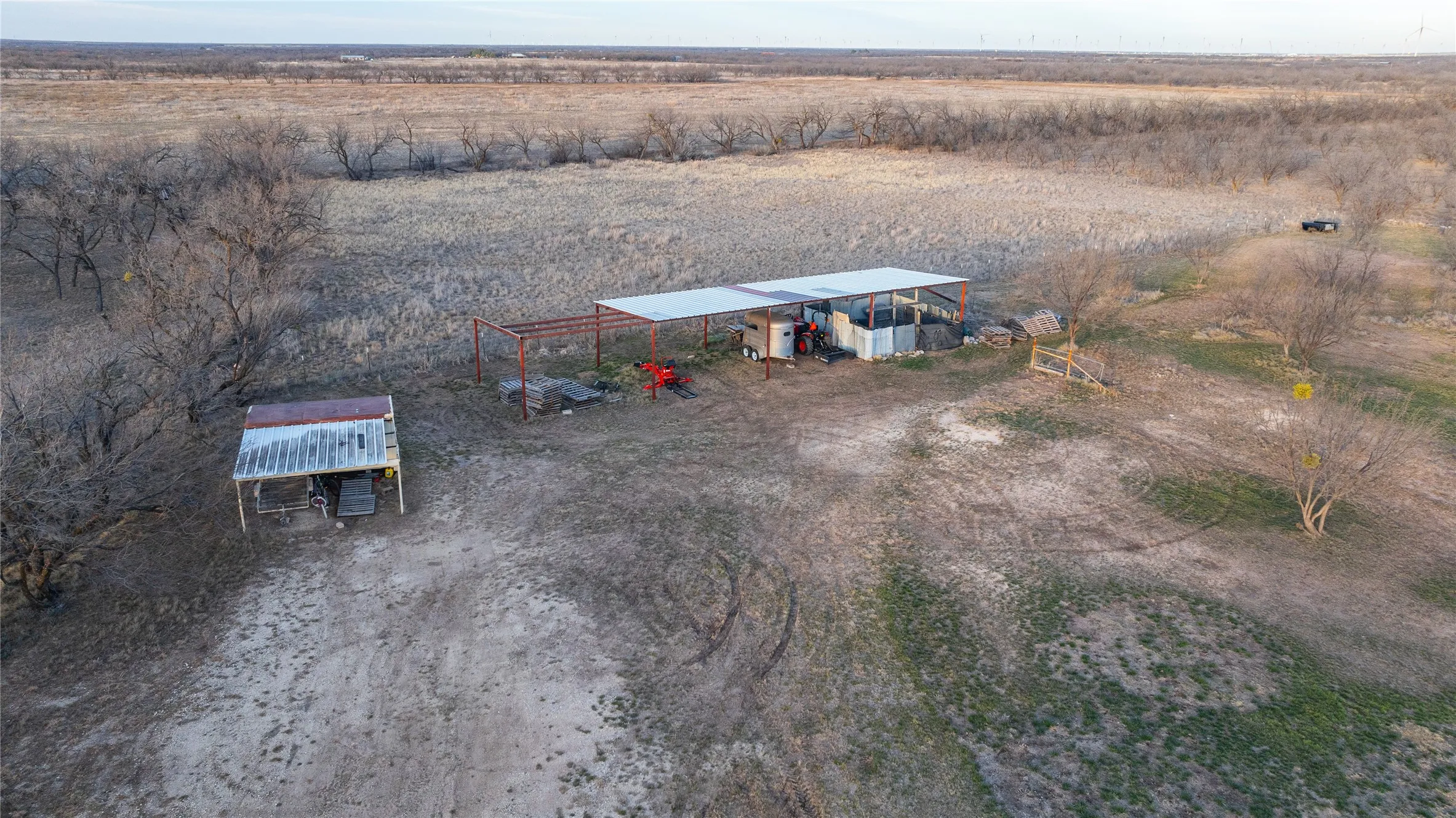 Farm For Sale in Callahan County , 6370 County Road 107, Abilene, Texas 79601, 5 Bedroom, 3 Bathroom, Garage spaces, 1,920 Sqft, built in 2013, mls#21145304, Real Estate Agent in Abilene, Homes For Sale in Callahan county, Homes For Sale in Abilene, Realtor in Abilene Texas, Real Estate Brokerage Independent Realty Texas, Luminita Cordes Realtor