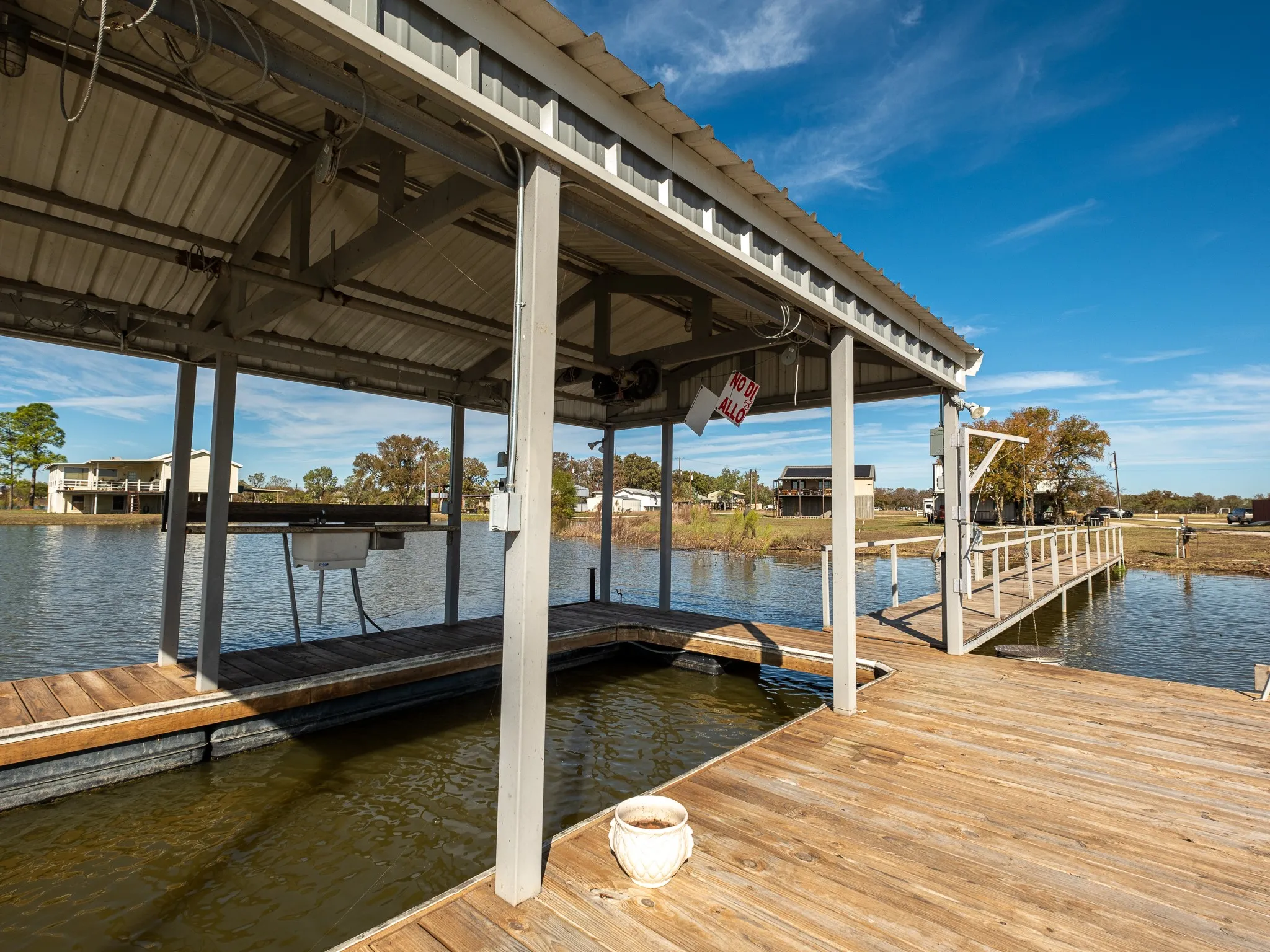 Waterfront at Lake Leon! #lakefrontliving #lakeleon #waterfront #airbnb #incomeproperty