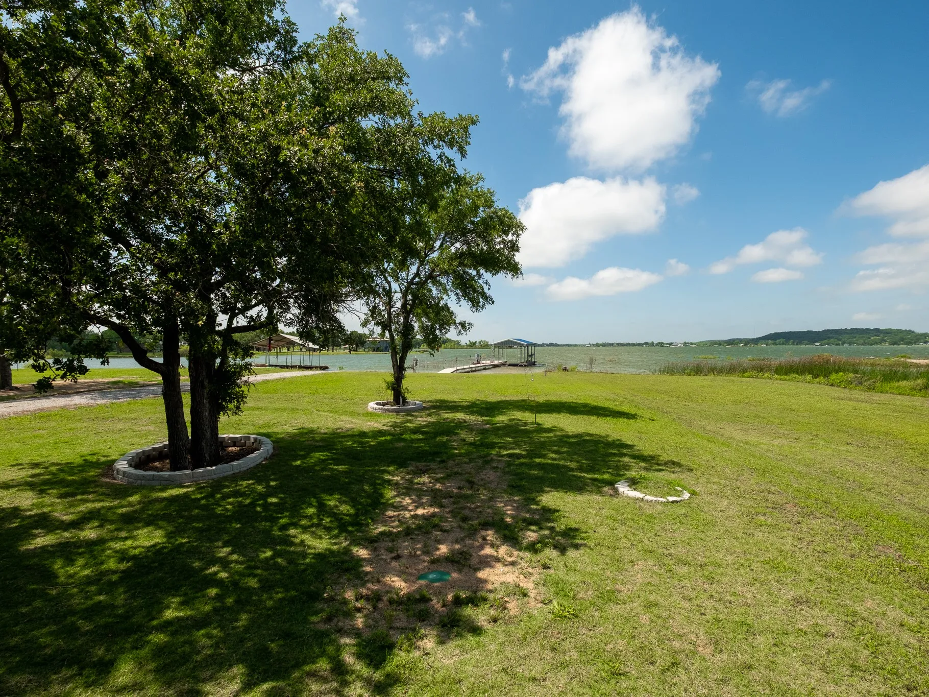 Single Family Residence For Sale in Eastland County , 211 County Road 541, Eastland, Texas 76448, 3 Bedroom, 2 Bathroom, Garage spaces, 1,000 Sqft, built in 2024, Preowned, mls#21146505, Real Estate Agent in Eastland, Homes For Sale in Eastland county, Homes For Sale in Eastland, Realtor in Eastland Texas, Real Estate Brokerage Independent Realty Texas, Luminita Cordes Realtor