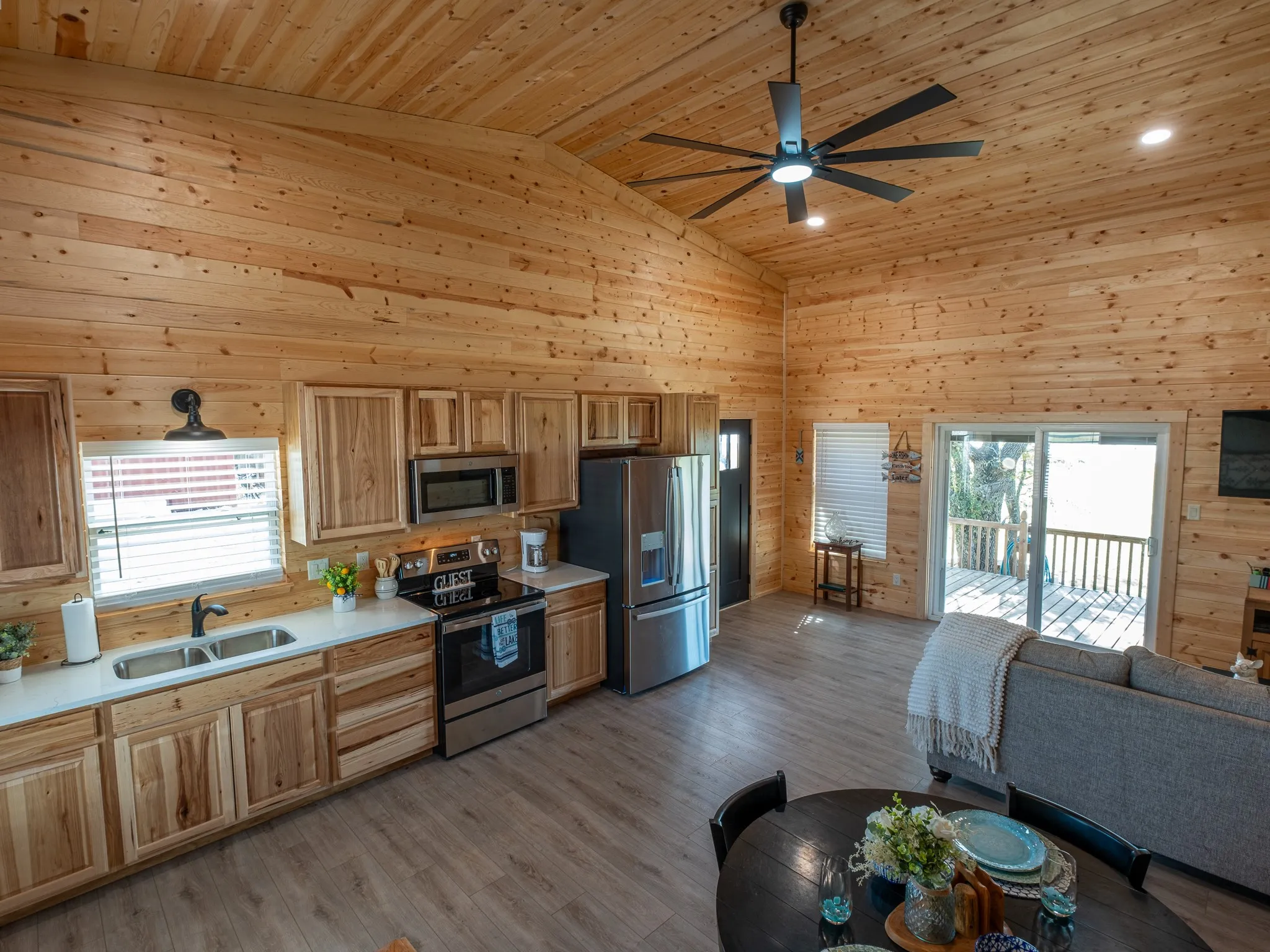Single Family Residence For Sale in Eastland County , 211 County Road 541, Eastland, Texas 76448, 3 Bedroom, 2 Bathroom, Garage spaces, 1,000 Sqft, built in 2024, Preowned, mls#21146505, Real Estate Agent in Eastland, Homes For Sale in Eastland county, Homes For Sale in Eastland, Realtor in Eastland Texas, Real Estate Brokerage Independent Realty Texas, Luminita Cordes Realtor