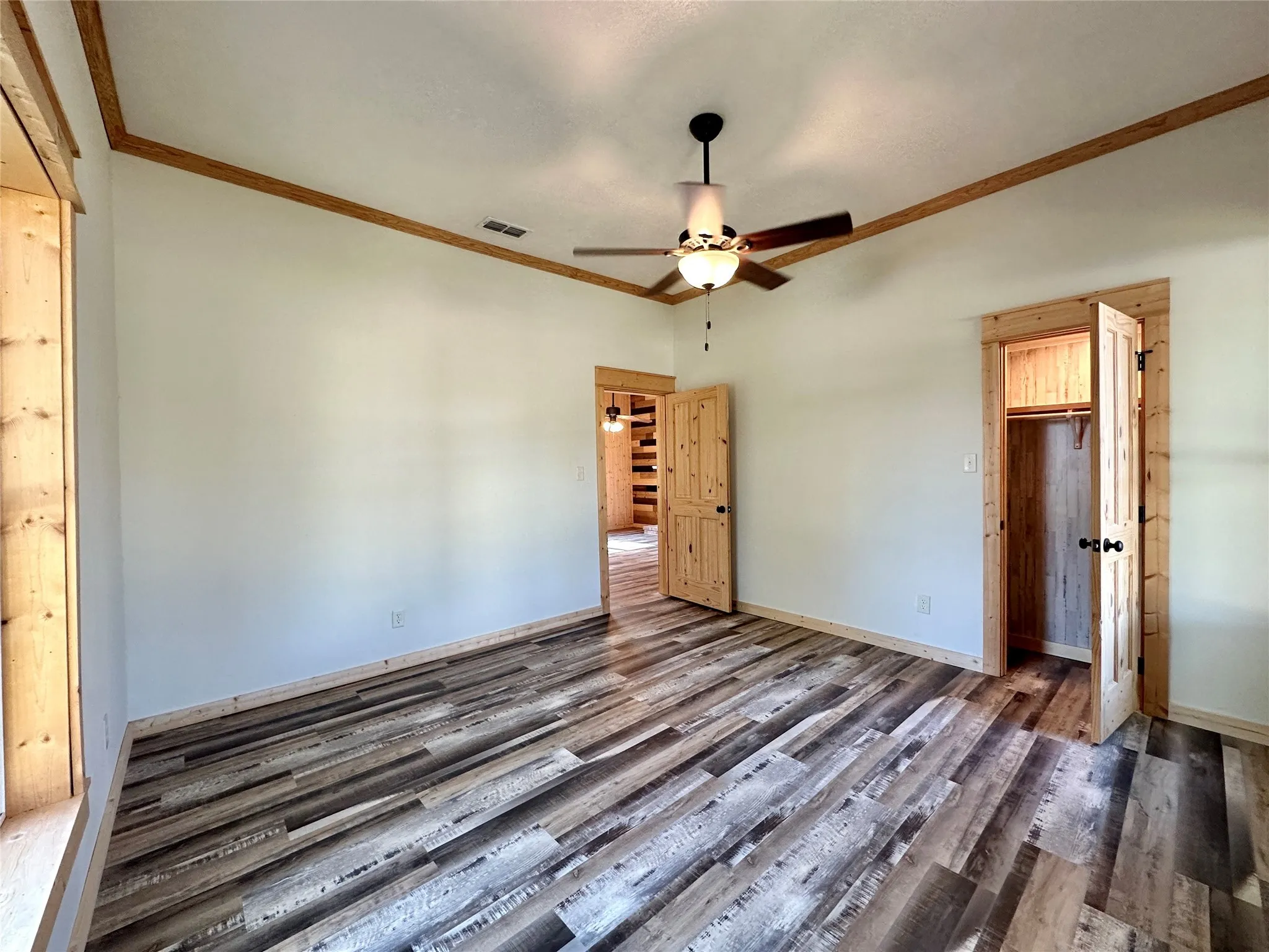 Single Family Residence For Sale in Hamilton County , 716 N Mesquite Street, Hico, Texas 76457, 3 Bedrooms, 2 Bathrooms, Garage spaces, 1,352 Sqft, built in 1895, Price $284,900, mls#21146547, Real Estate Agent in Hico, Homes For Sale in Hamilton county, Homes For Sale in Hico, Realtor in Hico Texas, Real Estate Brokerage Independent Realty Texas, Luminita Cordes Realtor