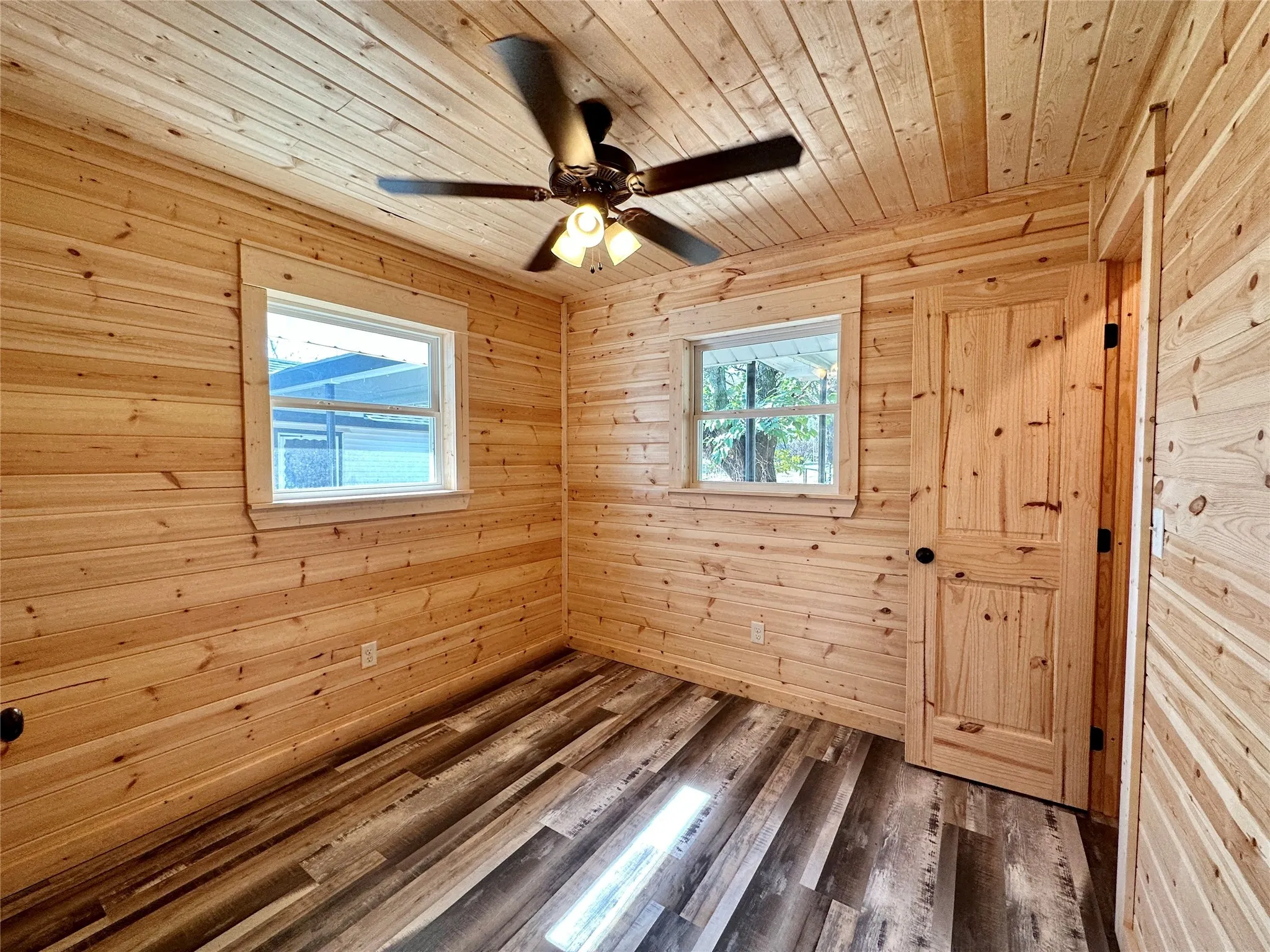 Single Family Residence For Sale in Hamilton County , 716 N Mesquite Street, Hico, Texas 76457, 3 Bedrooms, 2 Bathrooms, Garage spaces, 1,352 Sqft, built in 1895, Price $284,900, mls#21146547, Real Estate Agent in Hico, Homes For Sale in Hamilton county, Homes For Sale in Hico, Realtor in Hico Texas, Real Estate Brokerage Independent Realty Texas, Luminita Cordes Realtor