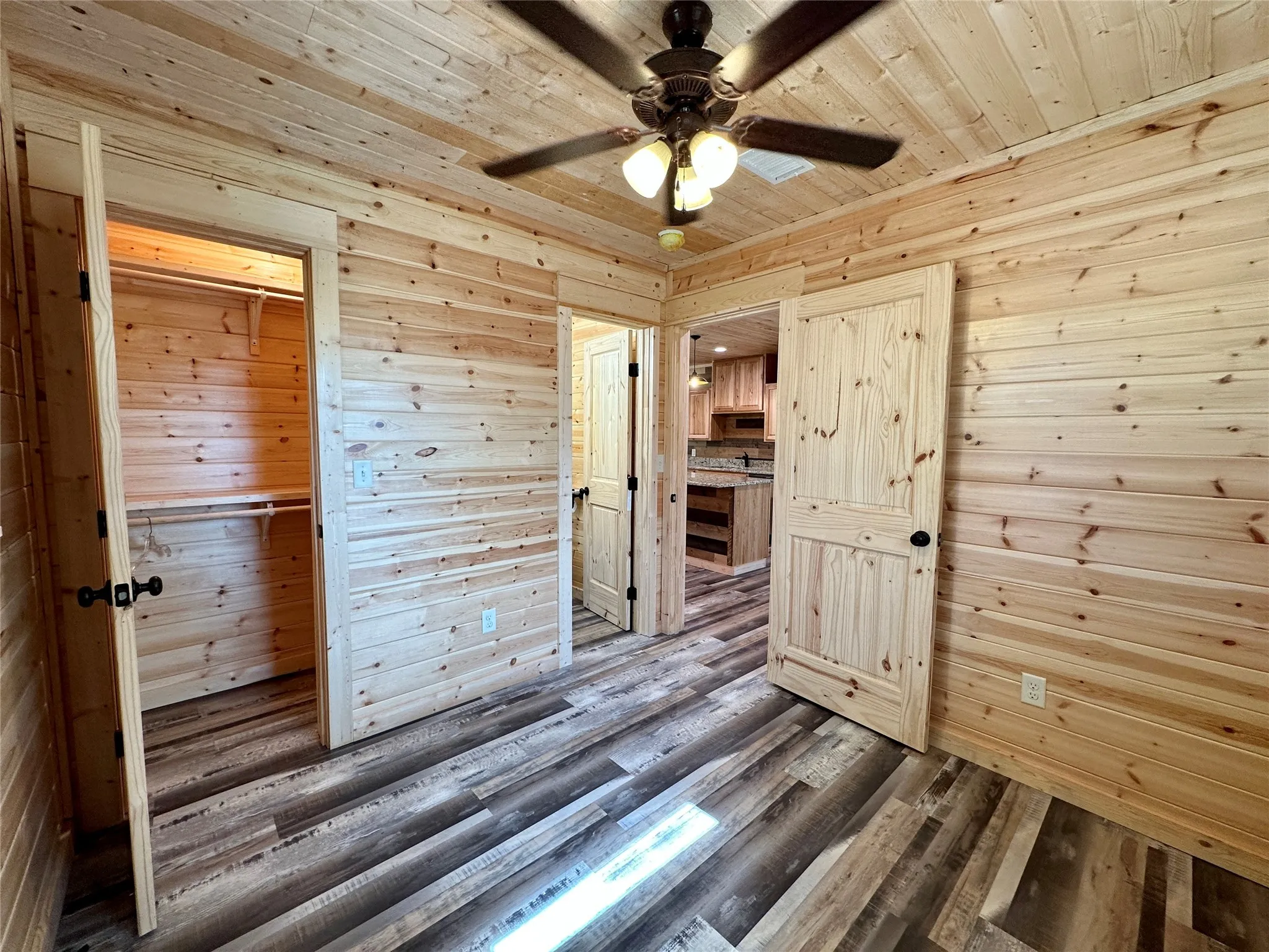 Single Family Residence For Sale in Hamilton County , 716 N Mesquite Street, Hico, Texas 76457, 3 Bedrooms, 2 Bathrooms, Garage spaces, 1,352 Sqft, built in 1895, Price $284,900, mls#21146547, Real Estate Agent in Hico, Homes For Sale in Hamilton county, Homes For Sale in Hico, Realtor in Hico Texas, Real Estate Brokerage Independent Realty Texas, Luminita Cordes Realtor