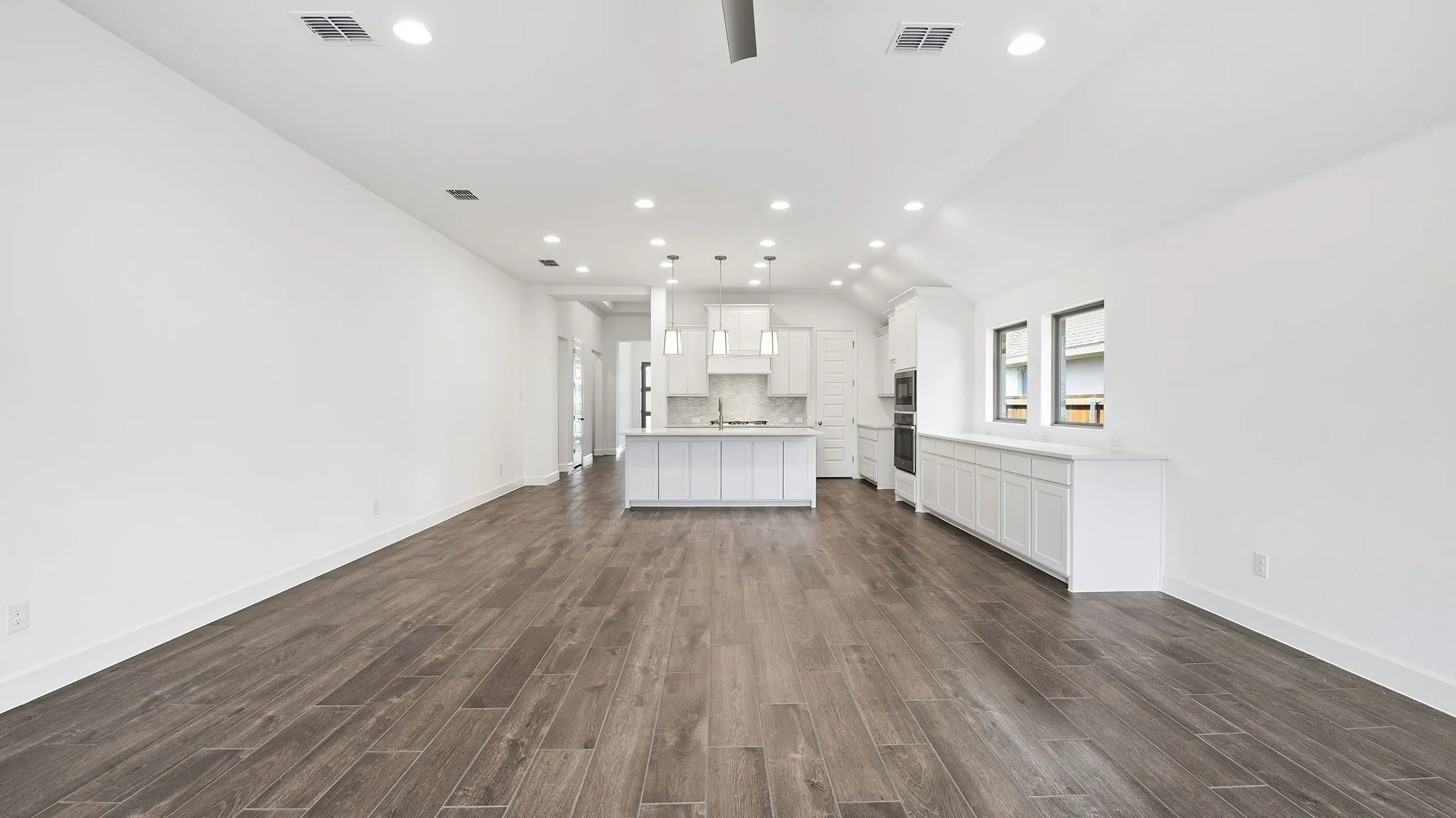 Single Family Residence For Sale in Collin County , 2708 Buckingham Lane, Celina, Texas 75009, 4 Bedroom, 3 Bathroom, 2 Garage spaces, 2,513 Sqft, built in 2025, New Construction - Incomplete, Price $553,900, mls#21146710, Real Estate Agent in Celina, Homes For Sale in Collin county, Homes For Sale in Celina, Realtor in Celina Texas, Real Estate Brokerage Independent Realty Texas, Luminita Cordes Realtor