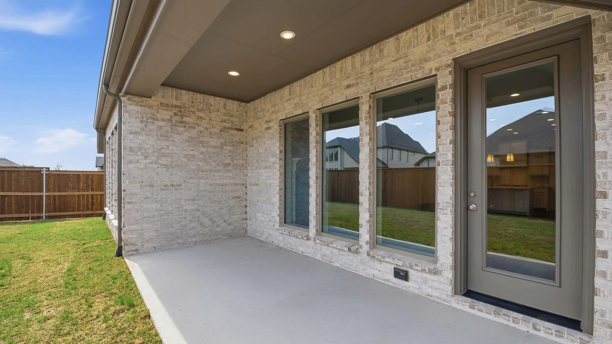 Single Family Residence For Sale in Collin County , 2708 Buckingham Lane, Celina, Texas 75009, 4 Bedroom, 3 Bathroom, 2 Garage spaces, 2,513 Sqft, built in 2025, New Construction - Incomplete, Price $553,900, mls#21146710, Real Estate Agent in Celina, Homes For Sale in Collin county, Homes For Sale in Celina, Realtor in Celina Texas, Real Estate Brokerage Independent Realty Texas, Luminita Cordes Realtor
