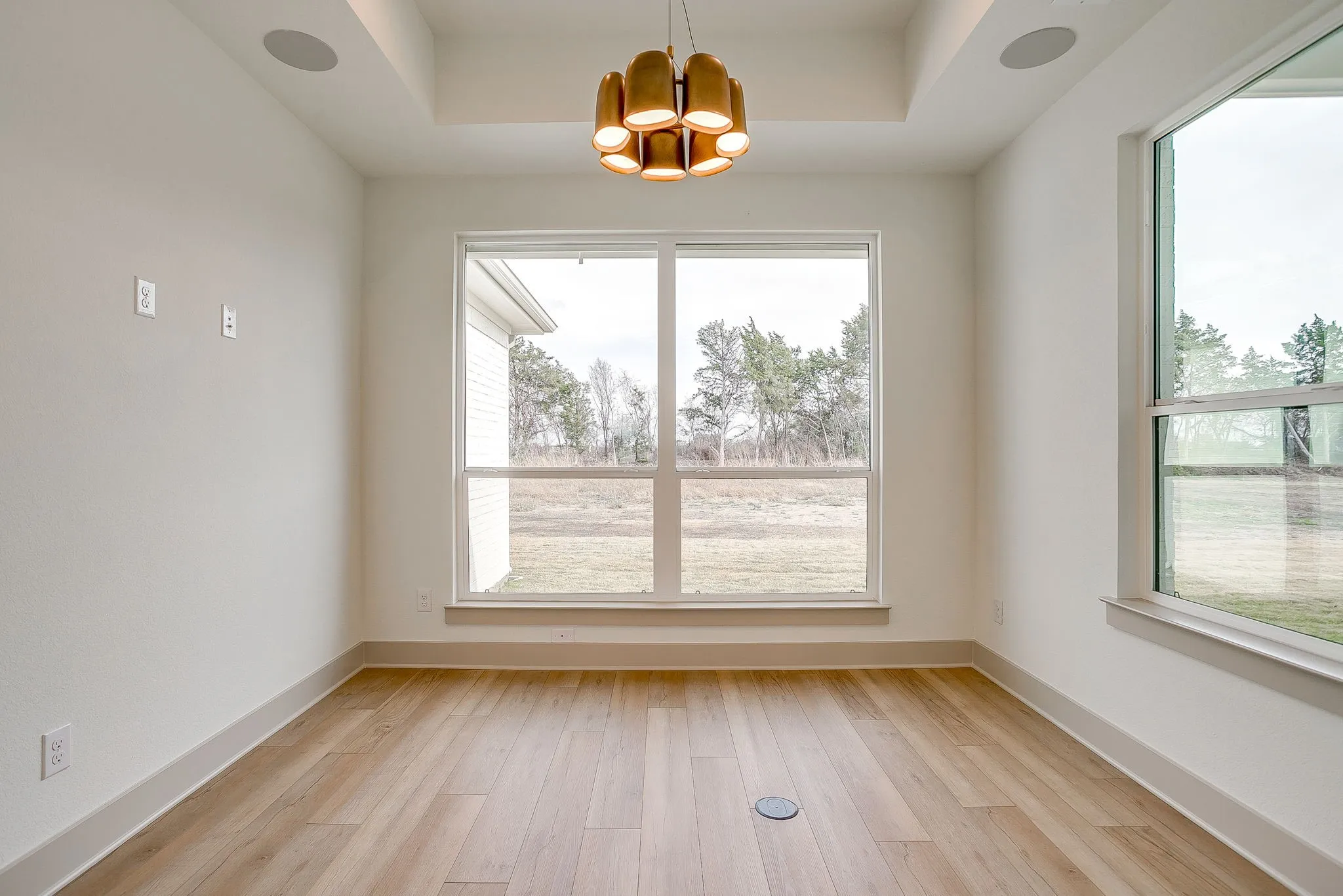 Single Family Residence For Sale in Ellis County , 137 Aiden Drive, Waxahachie, Texas 75165, 4 Bedroom, 3 Bathroom, 3 Garage spaces, 3,019 Sqft, built in 2025, New Construction - Complete, Price $709,990, mls#21146687, Real Estate Agent in Waxahachie, Homes For Sale in Ellis county, Homes For Sale in Waxahachie, Realtor in Waxahachie Texas, Real Estate Brokerage Independent Realty Texas, Luminita Cordes Realtor