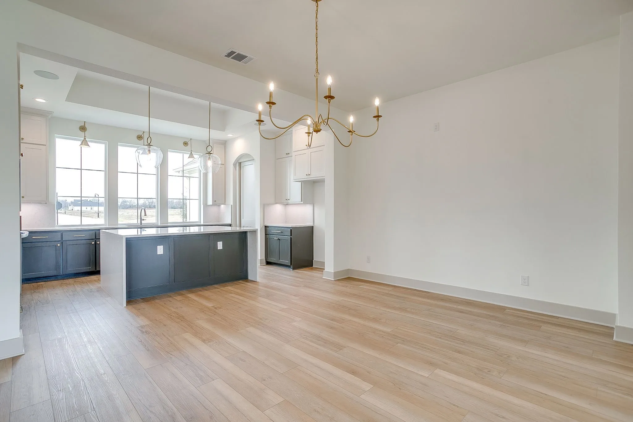 Single Family Residence For Sale in Ellis County , 137 Aiden Drive, Waxahachie, Texas 75165, 4 Bedroom, 3 Bathroom, 3 Garage spaces, 3,019 Sqft, built in 2025, New Construction - Complete, Price $709,990, mls#21146687, Real Estate Agent in Waxahachie, Homes For Sale in Ellis county, Homes For Sale in Waxahachie, Realtor in Waxahachie Texas, Real Estate Brokerage Independent Realty Texas, Luminita Cordes Realtor