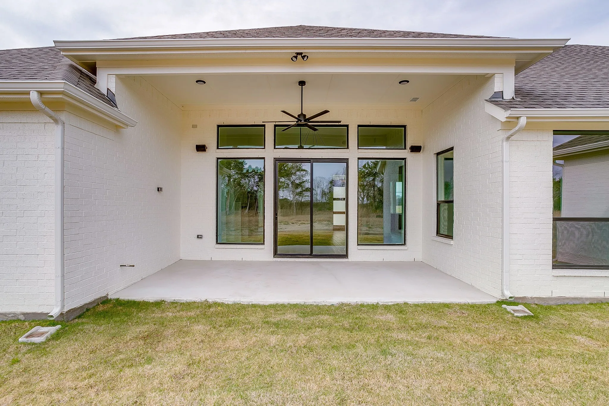 Single Family Residence For Sale in Ellis County , 137 Aiden Drive, Waxahachie, Texas 75165, 4 Bedroom, 3 Bathroom, 3 Garage spaces, 3,019 Sqft, built in 2025, New Construction - Complete, Price $709,990, mls#21146687, Real Estate Agent in Waxahachie, Homes For Sale in Ellis county, Homes For Sale in Waxahachie, Realtor in Waxahachie Texas, Real Estate Brokerage Independent Realty Texas, Luminita Cordes Realtor