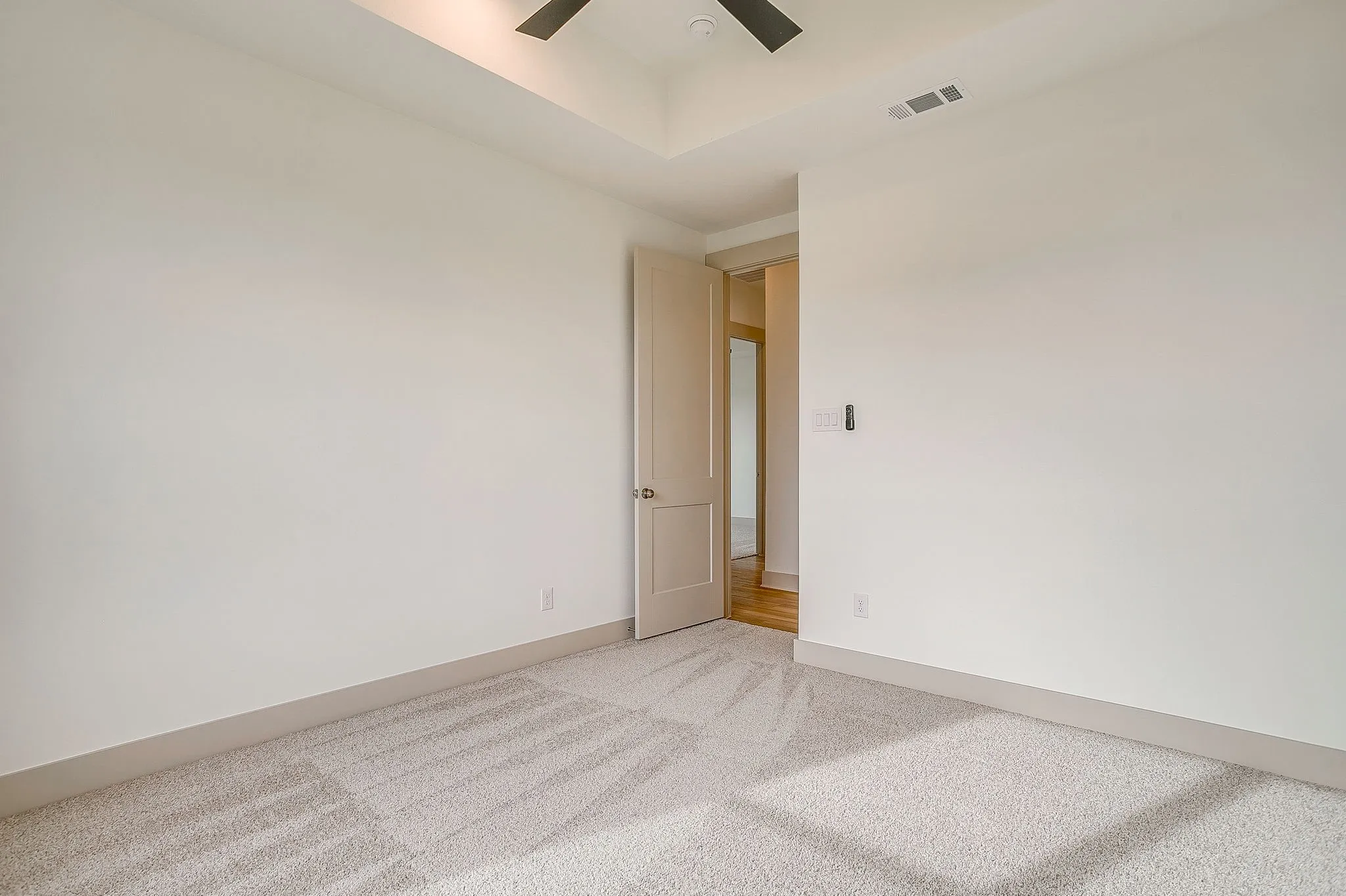 Single Family Residence For Sale in Ellis County , 137 Aiden Drive, Waxahachie, Texas 75165, 4 Bedroom, 3 Bathroom, 3 Garage spaces, 3,019 Sqft, built in 2025, New Construction - Complete, Price $709,990, mls#21146687, Real Estate Agent in Waxahachie, Homes For Sale in Ellis county, Homes For Sale in Waxahachie, Realtor in Waxahachie Texas, Real Estate Brokerage Independent Realty Texas, Luminita Cordes Realtor