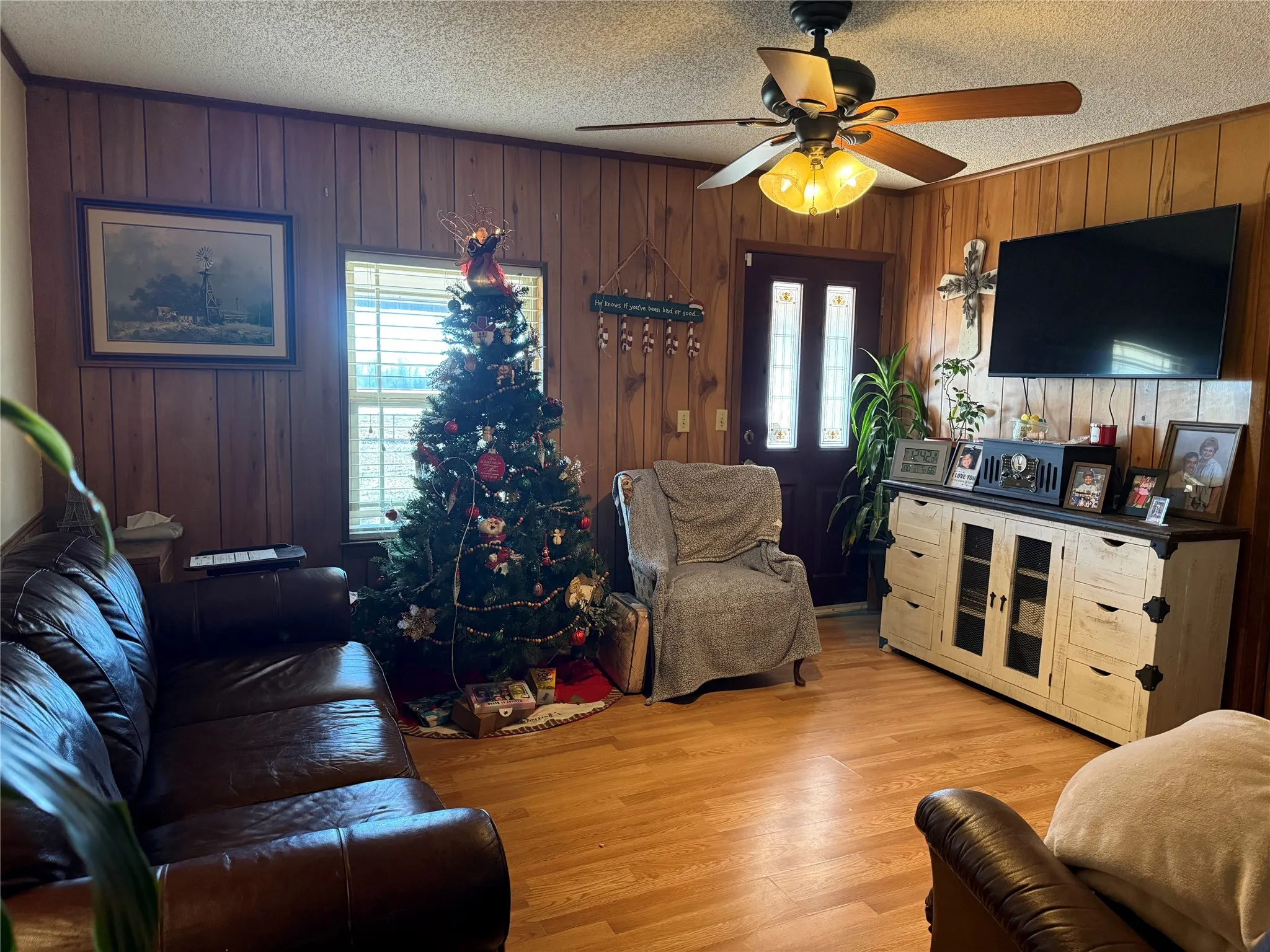 Single Family Residence For Sale in Lamar County , 4685 Highway 82 E, Paris, Texas 75462, 3 Bedrooms, 2 Bathrooms, Garage spaces, 1,920 Sqft, built in 0, Preowned, Price $525,000, mls#21141202, Real Estate Agent in Paris, Homes For Sale in Lamar county, Homes For Sale in Paris, Realtor in Paris Texas, Real Estate Brokerage Independent Realty Texas, Luminita Cordes Realtor