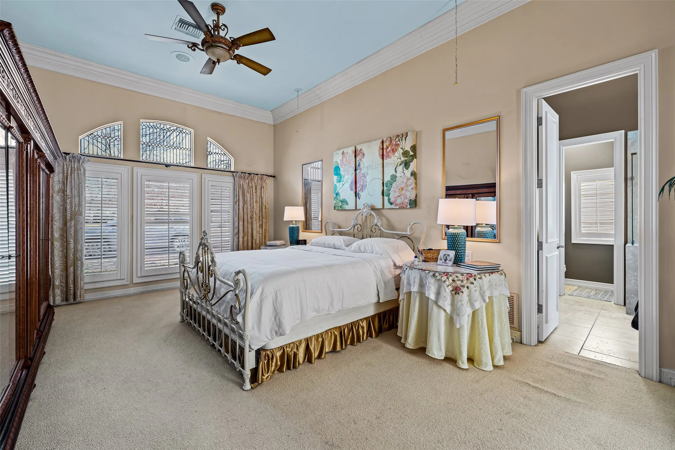 Single Family Residence For Sale in Hood County , 8908 Brierfield Road, Granbury, Texas 76049, 4 Bedroom, 3 Bathroom, 2 Garage spaces, 3,810 Sqft, built in 1988, mls#21146540, Real Estate Agent in Granbury, Homes For Sale in Hood county, Homes For Sale in Granbury, Realtor in Granbury Texas, Real Estate Brokerage Independent Realty Texas, Luminita Cordes Realtor