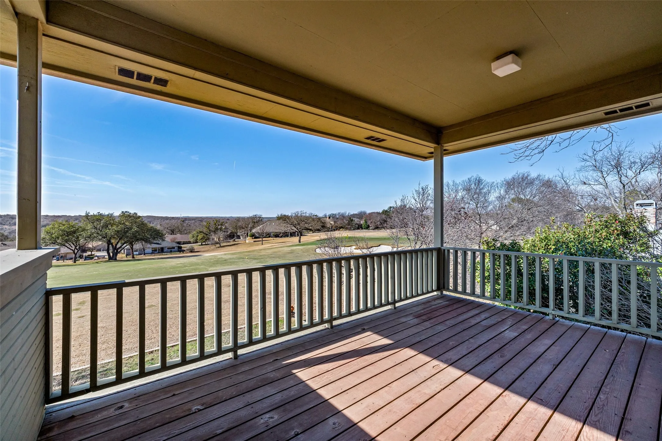 Single Family Residence For Sale in Hood County , 8908 Brierfield Road, Granbury, Texas 76049, 4 Bedroom, 3 Bathroom, 2 Garage spaces, 3,810 Sqft, built in 1988, mls#21146540, Real Estate Agent in Granbury, Homes For Sale in Hood county, Homes For Sale in Granbury, Realtor in Granbury Texas, Real Estate Brokerage Independent Realty Texas, Luminita Cordes Realtor
