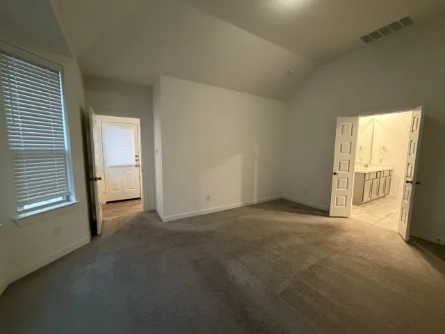 Single Family Residence For Sale in Kaufman County , 3942 Rochelle Lane, Heartland, Texas 75126, 4 Bedroom, 4 Bathroom, 2 Garage spaces, 2,348 Sqft, built in 2021, Preowned, mls#21146966, Real Estate Agent in Heartland, Homes For Sale in Kaufman county, Homes For Sale in Heartland, Realtor in Heartland Texas, Real Estate Brokerage Independent Realty Texas, Luminita Cordes Realtor