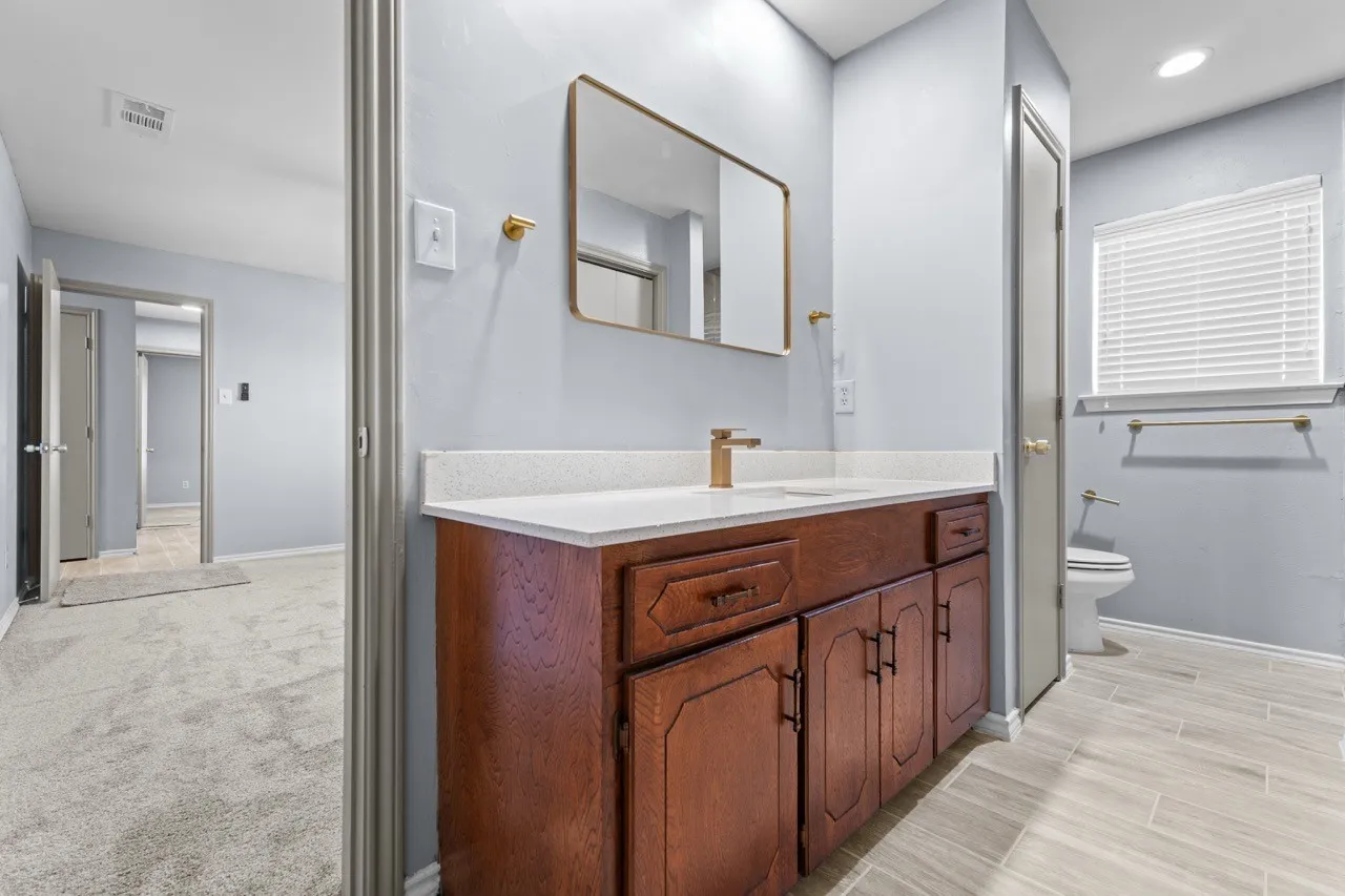 Single Family Residence For Sale in Ellis County , 602 Cardinal Drive, Ovilla, Texas 75154, 3 Bedroom, 2 Bathroom, 2 Garage spaces, 1,386 Sqft, built in 1982, mls#21147101, Real Estate Agent in Ovilla, Homes For Sale in Ellis county, Homes For Sale in Ovilla, Realtor in Ovilla Texas, Real Estate Brokerage Independent Realty Texas, Luminita Cordes Realtor