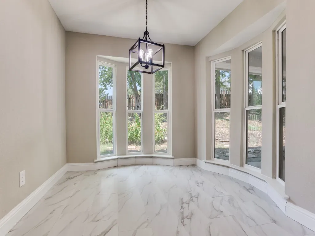 Single Family Residence For Sale in Dallas County , 2226 Meadowview Drive, Garland, Texas 75043, 3 Bedrooms, 3 Bathrooms, 2 Garage spaces, 2,805 Sqft, built in 1978, Price $449,900, mls#21147126, Real Estate Agent in Garland, Homes For Sale in Dallas county, Homes For Sale in Garland, Realtor in Garland Texas, Real Estate Brokerage Independent Realty Texas, Luminita Cordes Realtor