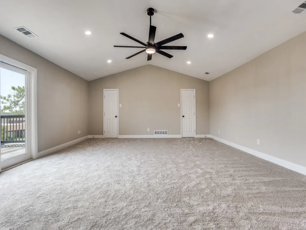 Single Family Residence For Sale in Dallas County , 2226 Meadowview Drive, Garland, Texas 75043, 3 Bedrooms, 3 Bathrooms, 2 Garage spaces, 2,805 Sqft, built in 1978, Price $449,900, mls#21147126, Real Estate Agent in Garland, Homes For Sale in Dallas county, Homes For Sale in Garland, Realtor in Garland Texas, Real Estate Brokerage Independent Realty Texas, Luminita Cordes Realtor