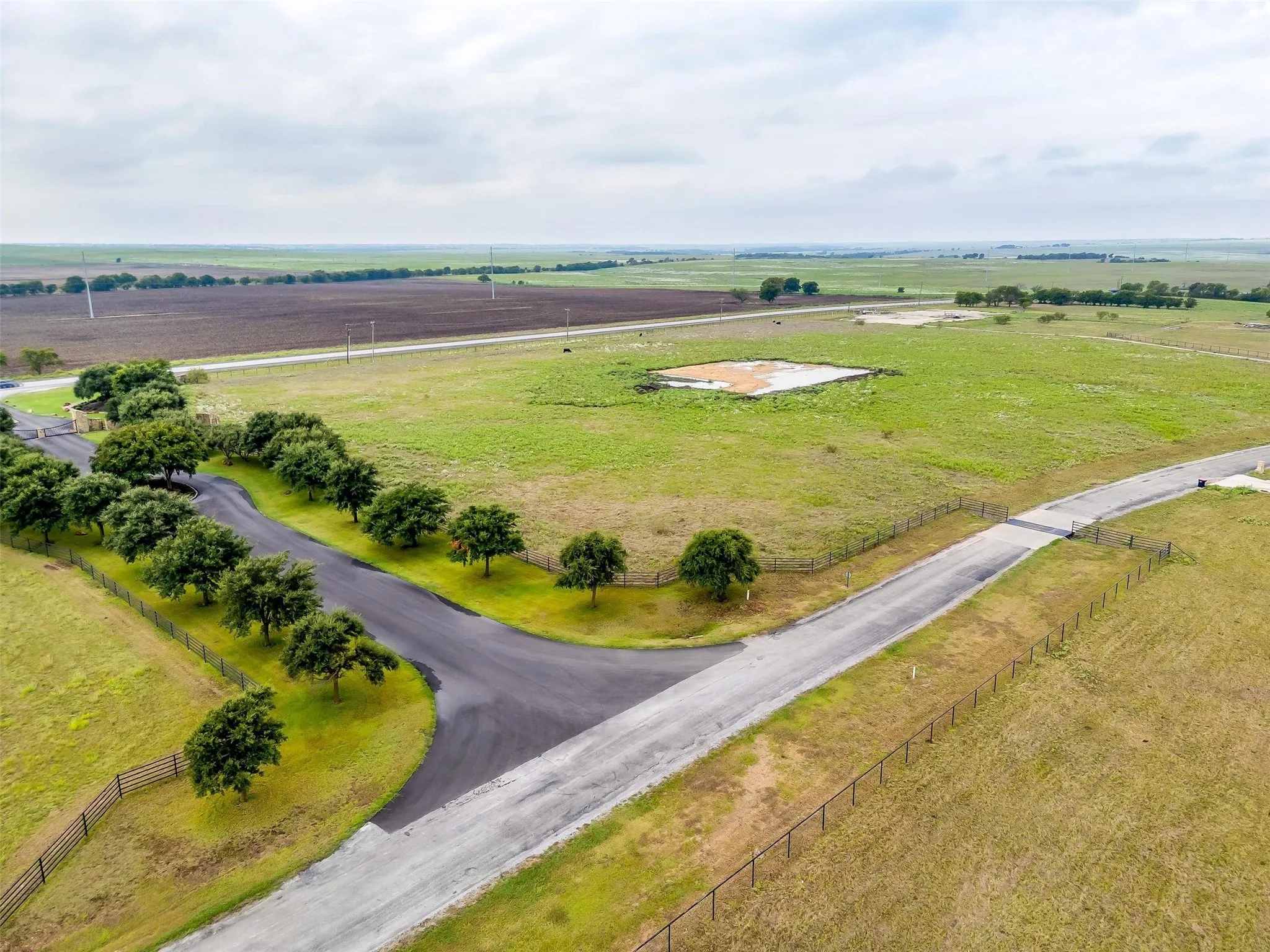 Unimproved Land For Sale in Tarrant County , 12700 W Rocky Creek Road, Crowley, Texas 76036, 0, 0, Garage spaces, 0 Sqft, built in 0, Price $825,000, mls#21146281, Real Estate Agent in Crowley, Homes For Sale in Tarrant county, Homes For Sale in Crowley, Realtor in Crowley Texas, Real Estate Brokerage Independent Realty Texas, Luminita Cordes Realtor