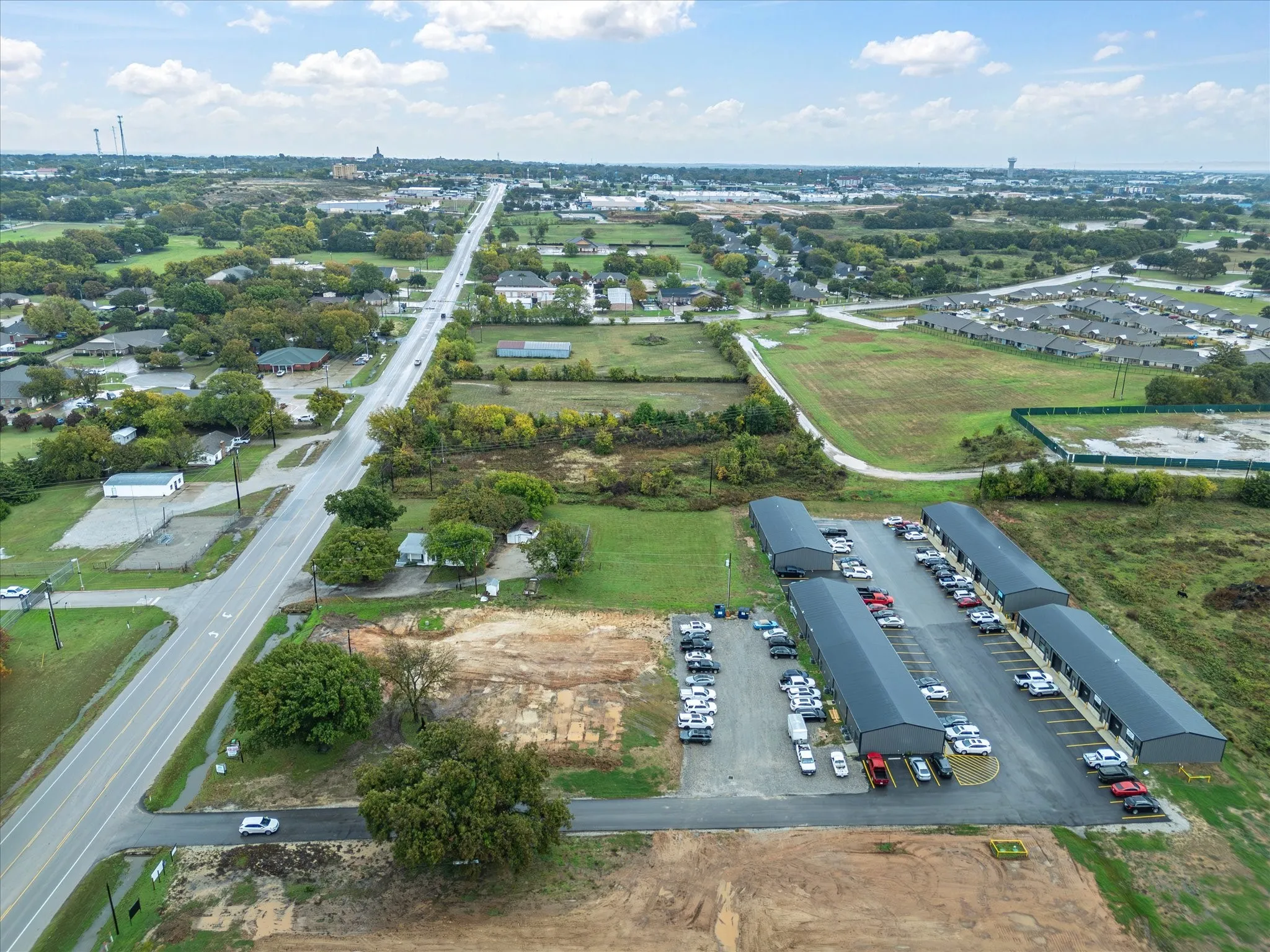 Aerial view of property and surrounding area