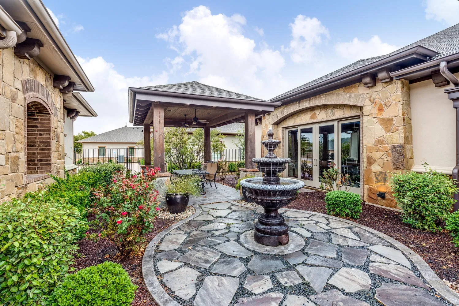 Office For Rent in Tarrant County , 620 Stoneglen Drive J, Keller, Texas 76248, 0, 0, Garage spaces, 0 Sqft, built in 2015, Preowned, Price $705, mls#21147353, Real Estate Agent in Keller, Homes For Rent in Tarrant county, Homes For Rent in Keller, Realtor in Keller Texas, Real Estate Brokerage Independent Realty Texas, Luminita Cordes Realtor