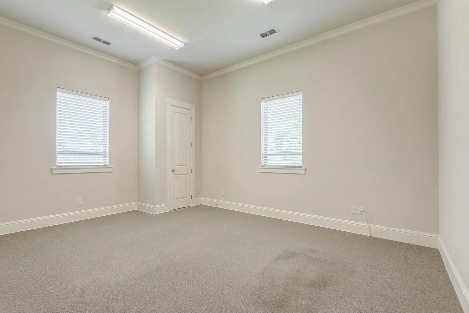 Office For Rent in Tarrant County , 620 Stoneglen Drive J, Keller, Texas 76248, 0, 0, Garage spaces, 0 Sqft, built in 2015, Preowned, Price $705, mls#21147353, Real Estate Agent in Keller, Homes For Rent in Tarrant county, Homes For Rent in Keller, Realtor in Keller Texas, Real Estate Brokerage Independent Realty Texas, Luminita Cordes Realtor