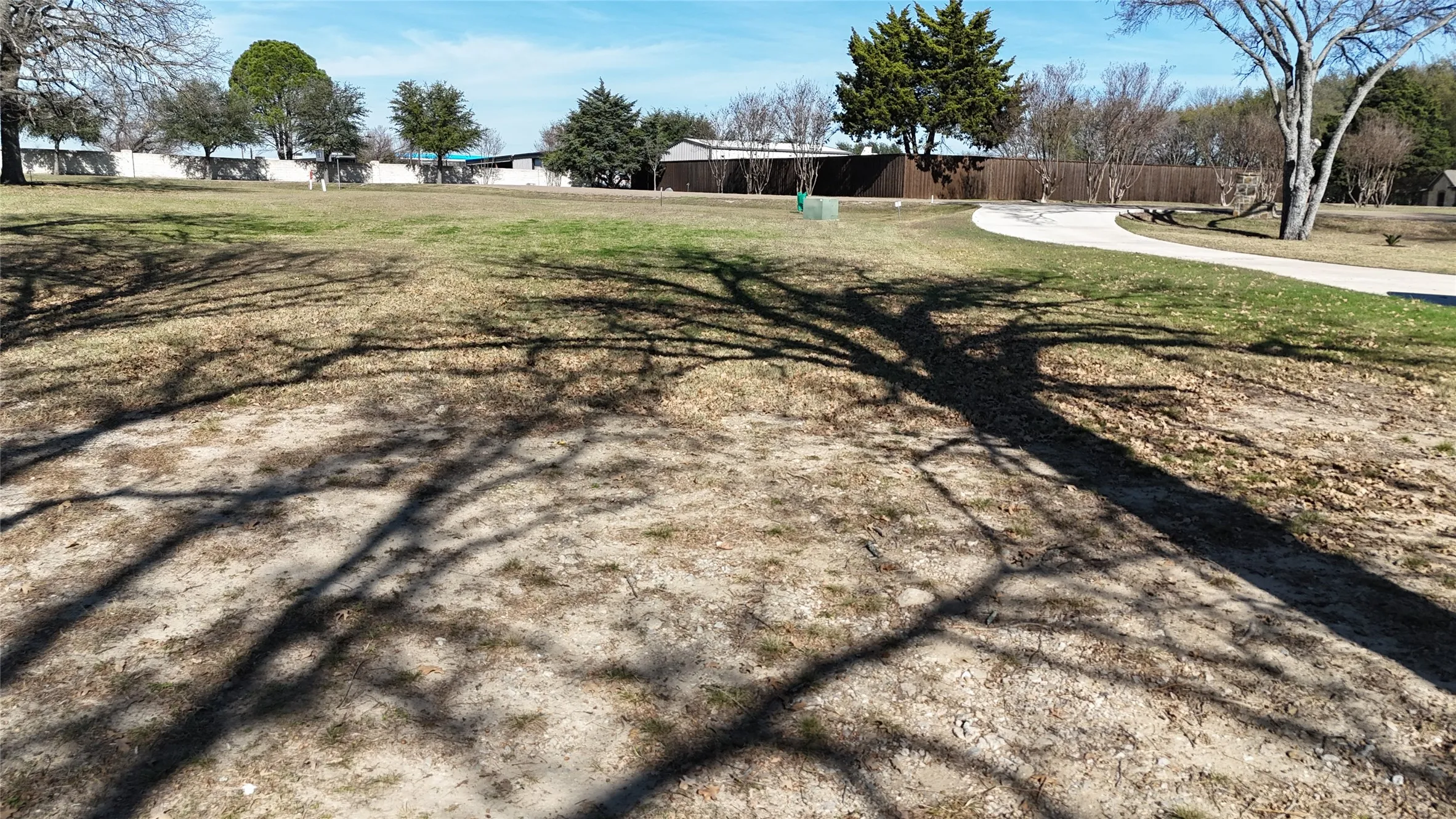 Unimproved Land For Sale in Navarro County , 11 Bayview Circle, Corsicana, Texas 75109, 0, 0, Garage spaces, 0 Sqft, built in 0, Price $89,990, mls#21146775, Real Estate Agent in Corsicana, Homes For Sale in Navarro county, Homes For Sale in Corsicana, Realtor in Corsicana Texas, Real Estate Brokerage Independent Realty Texas, Luminita Cordes Realtor