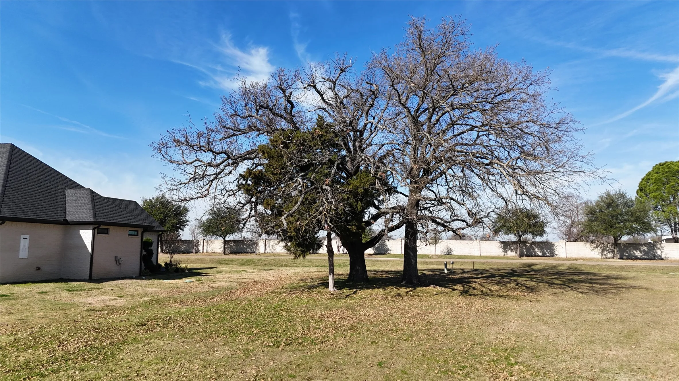 Unimproved Land For Sale in Navarro County , 11 Bayview Circle, Corsicana, Texas 75109, 0, 0, Garage spaces, 0 Sqft, built in 0, Price $89,990, mls#21146775, Real Estate Agent in Corsicana, Homes For Sale in Navarro county, Homes For Sale in Corsicana, Realtor in Corsicana Texas, Real Estate Brokerage Independent Realty Texas, Luminita Cordes Realtor