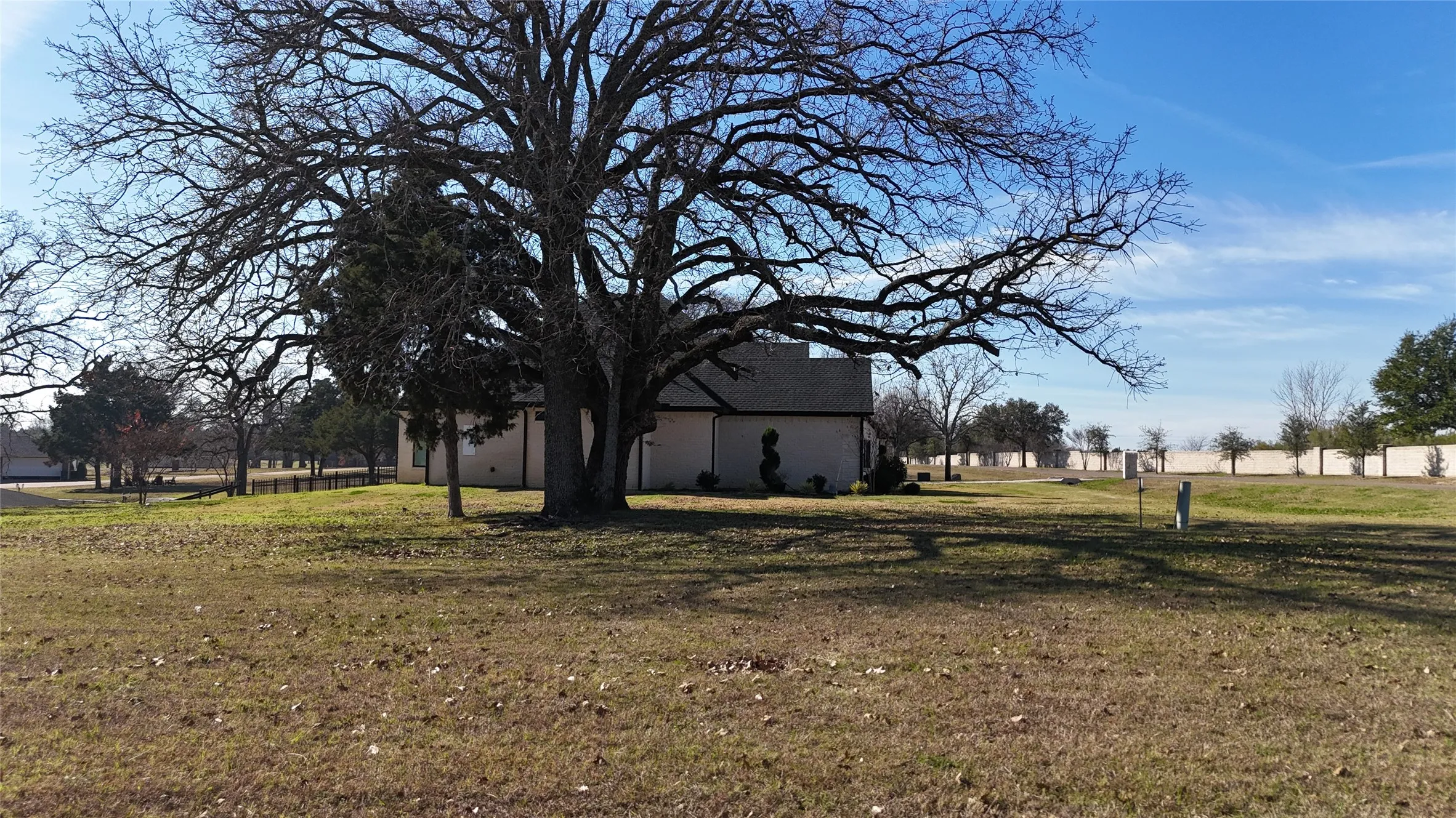 Unimproved Land For Sale in Navarro County , 11 Bayview Circle, Corsicana, Texas 75109, 0, 0, Garage spaces, 0 Sqft, built in 0, Price $89,990, mls#21146775, Real Estate Agent in Corsicana, Homes For Sale in Navarro county, Homes For Sale in Corsicana, Realtor in Corsicana Texas, Real Estate Brokerage Independent Realty Texas, Luminita Cordes Realtor