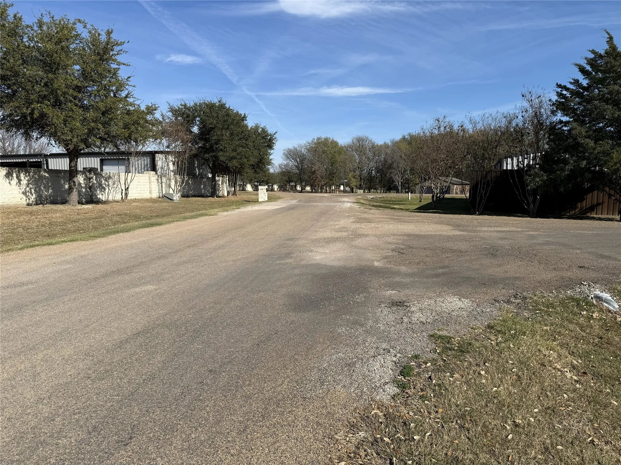 Unimproved Land For Sale in Navarro County , 11 Bayview Circle, Corsicana, Texas 75109, 0, 0, Garage spaces, 0 Sqft, built in 0, Price $89,990, mls#21146775, Real Estate Agent in Corsicana, Homes For Sale in Navarro county, Homes For Sale in Corsicana, Realtor in Corsicana Texas, Real Estate Brokerage Independent Realty Texas, Luminita Cordes Realtor