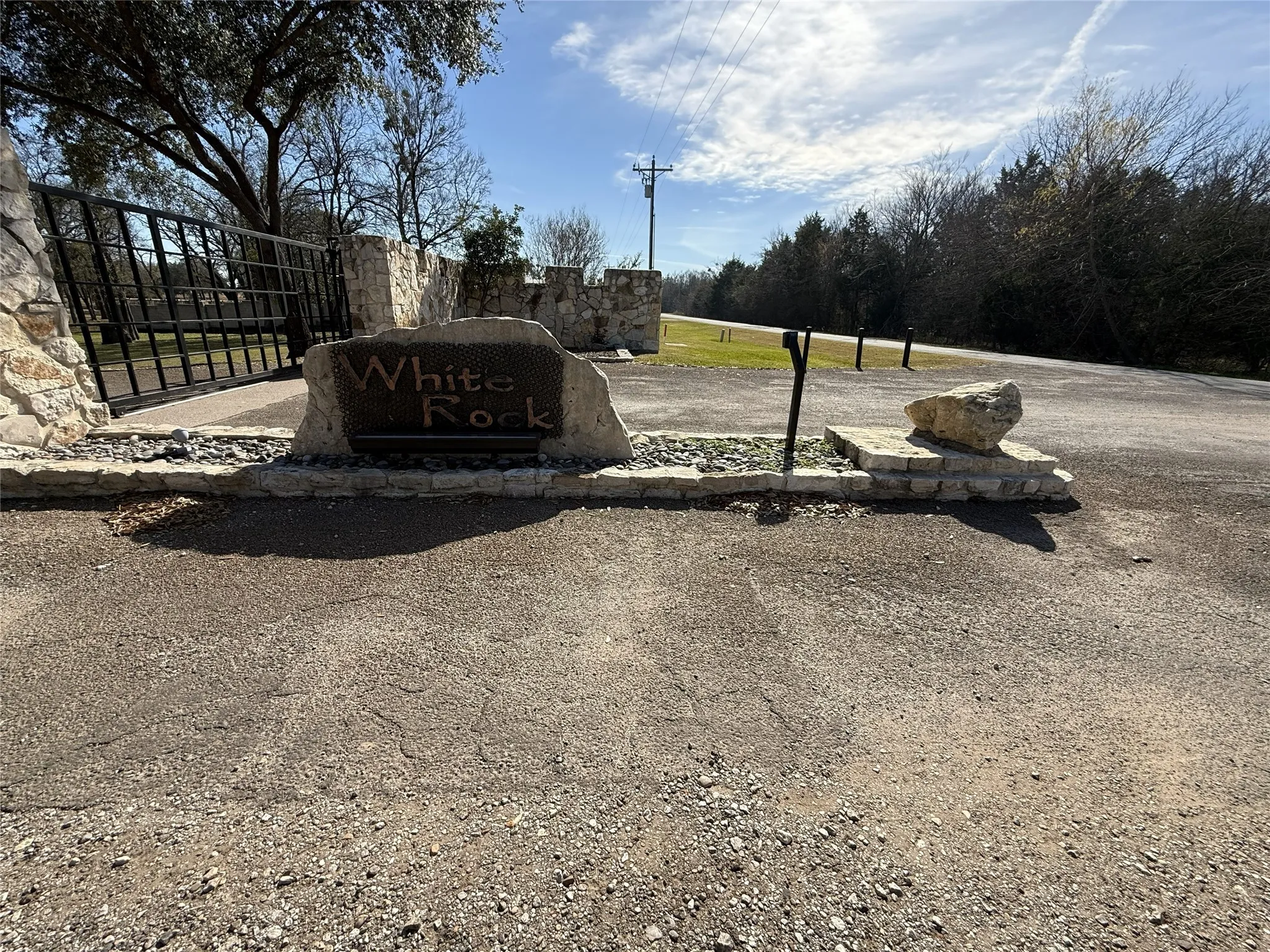 Unimproved Land For Sale in Navarro County , 11 Bayview Circle, Corsicana, Texas 75109, 0, 0, Garage spaces, 0 Sqft, built in 0, Price $89,990, mls#21146775, Real Estate Agent in Corsicana, Homes For Sale in Navarro county, Homes For Sale in Corsicana, Realtor in Corsicana Texas, Real Estate Brokerage Independent Realty Texas, Luminita Cordes Realtor